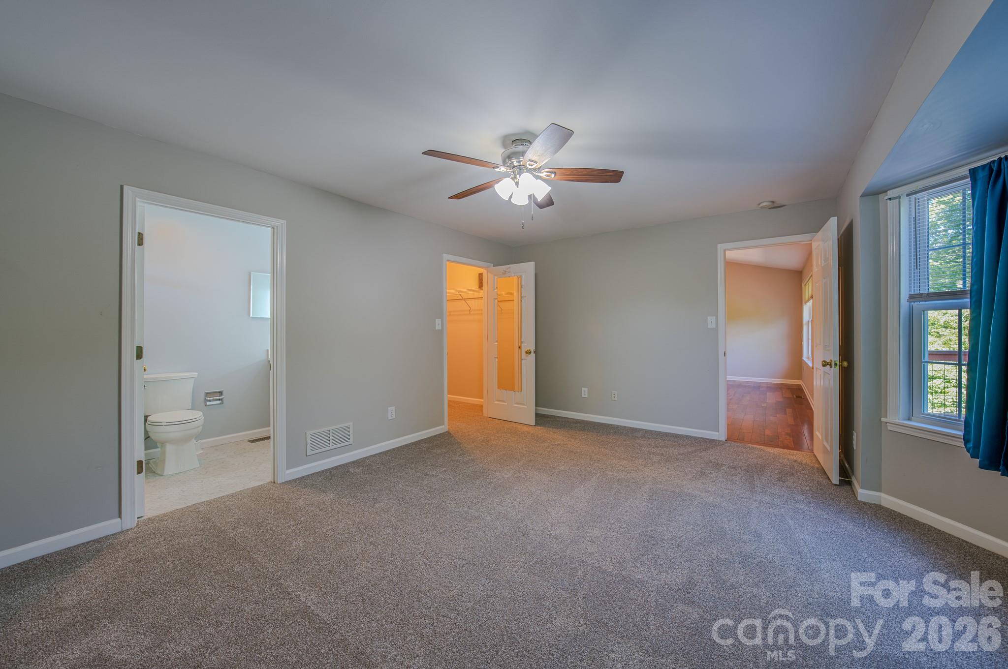 102 Forest Lake Drive Property Photo 17