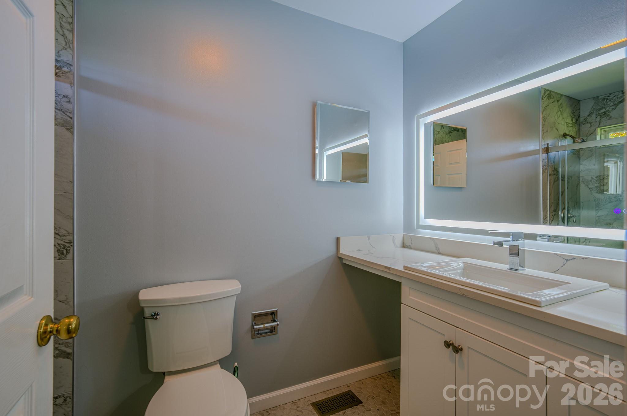 102 Forest Lake Drive Property Photo 18