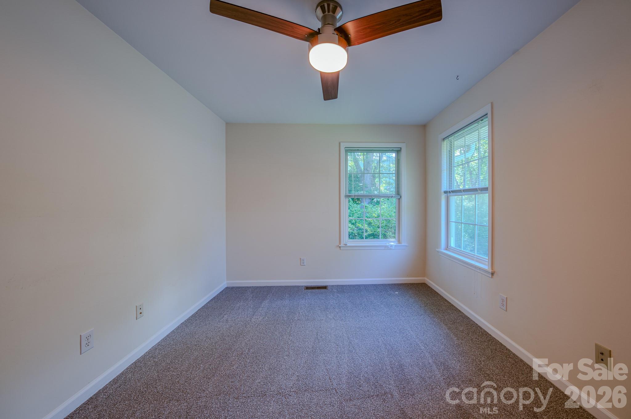 102 Forest Lake Drive Property Photo 25