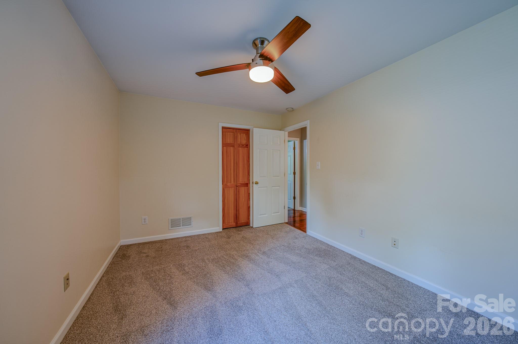 102 Forest Lake Drive Property Photo 28