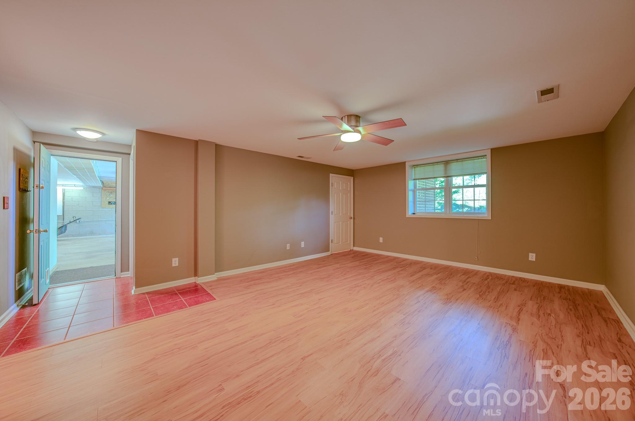 102 Forest Lake Drive Property Photo 30