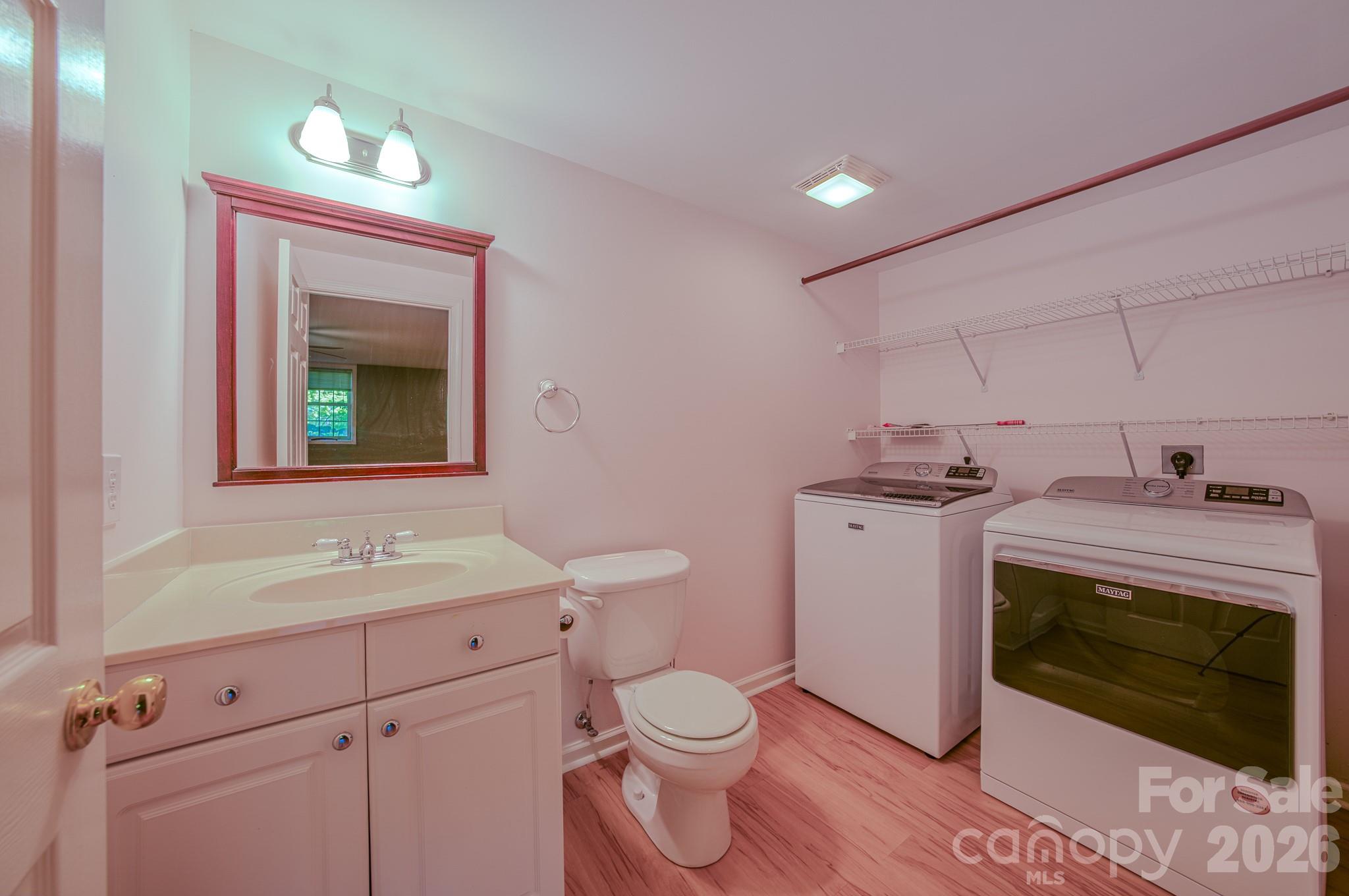 102 Forest Lake Drive Property Photo 34