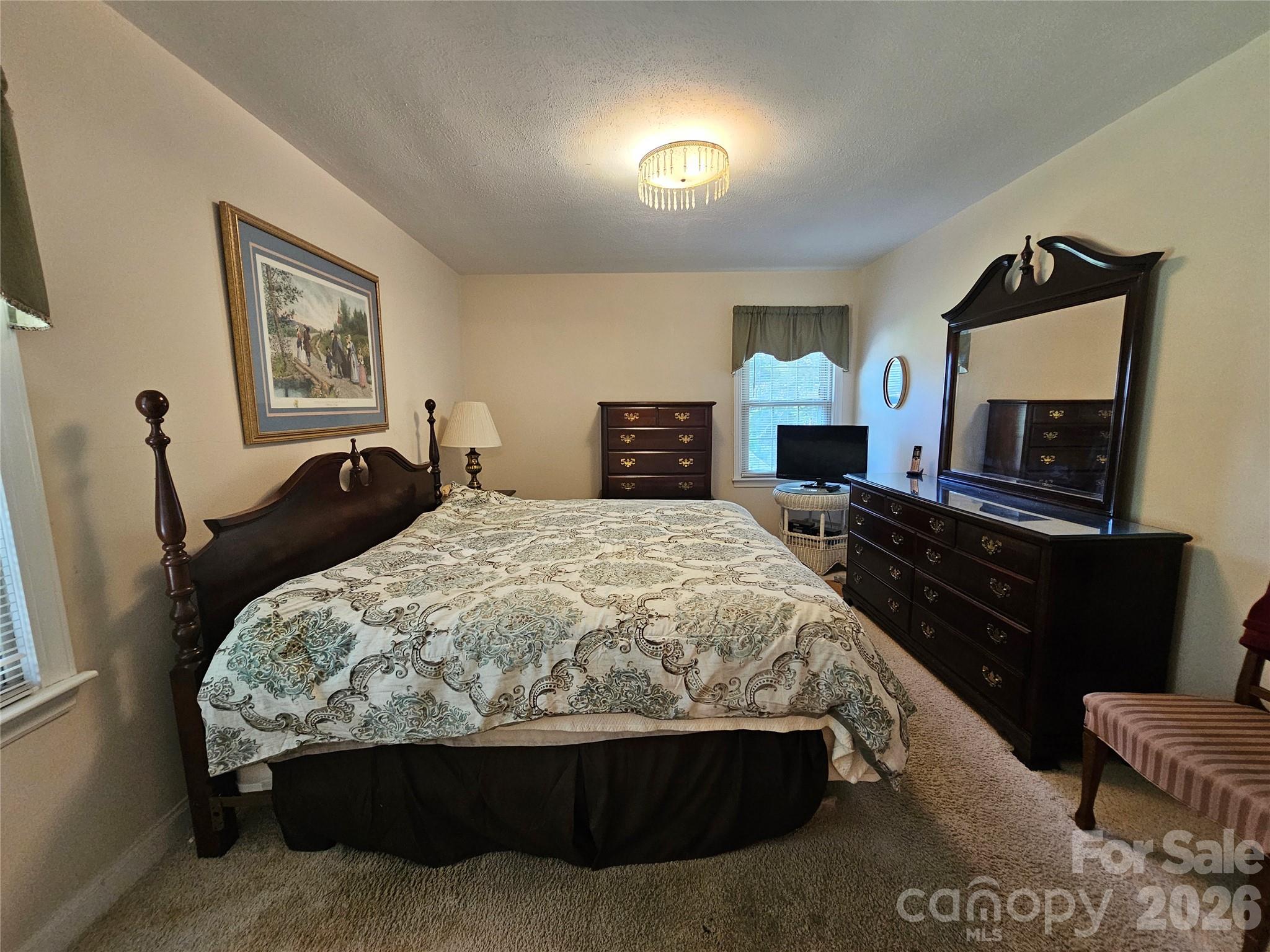 331 Woodside Drive Property Photo 13