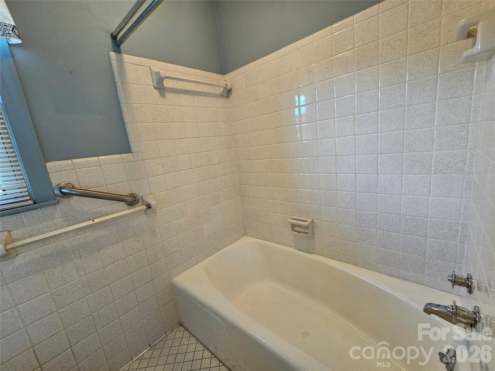 331 Woodside Drive Property Photo 18