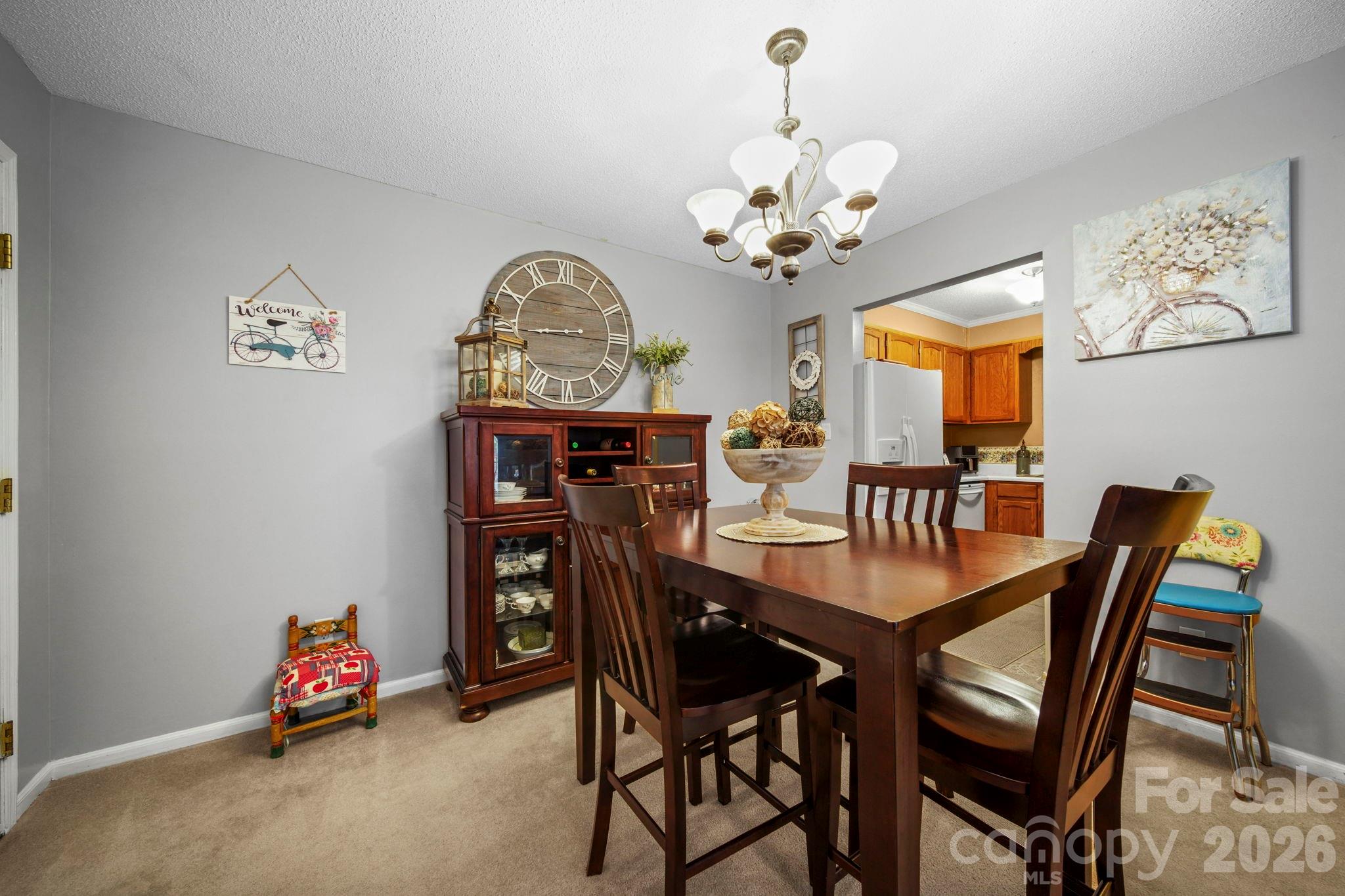 109 Carriage House Drive Property Photo 2