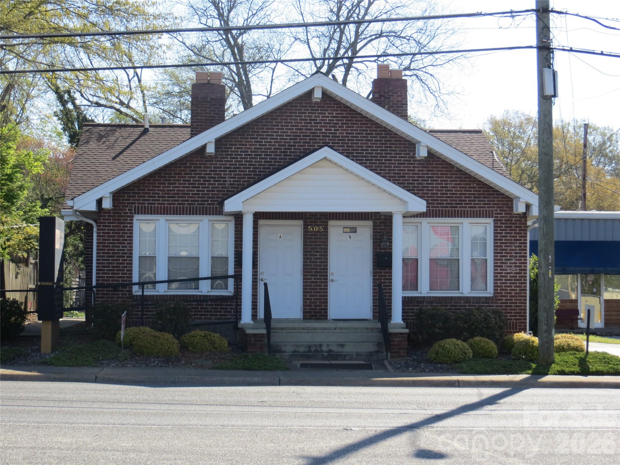 505 S Lafayette Street Property Photo 2