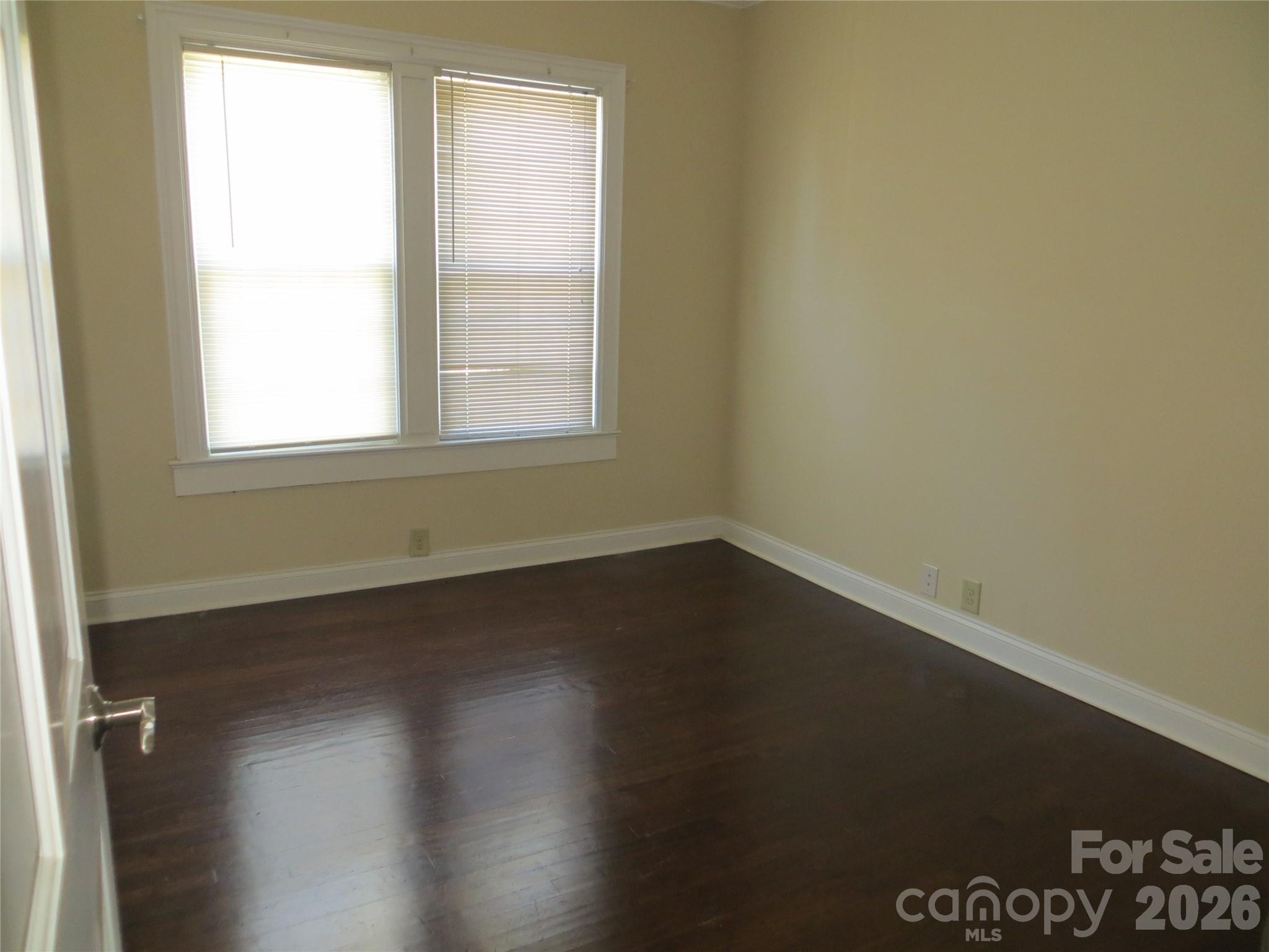 505 S Lafayette Street Property Photo 26