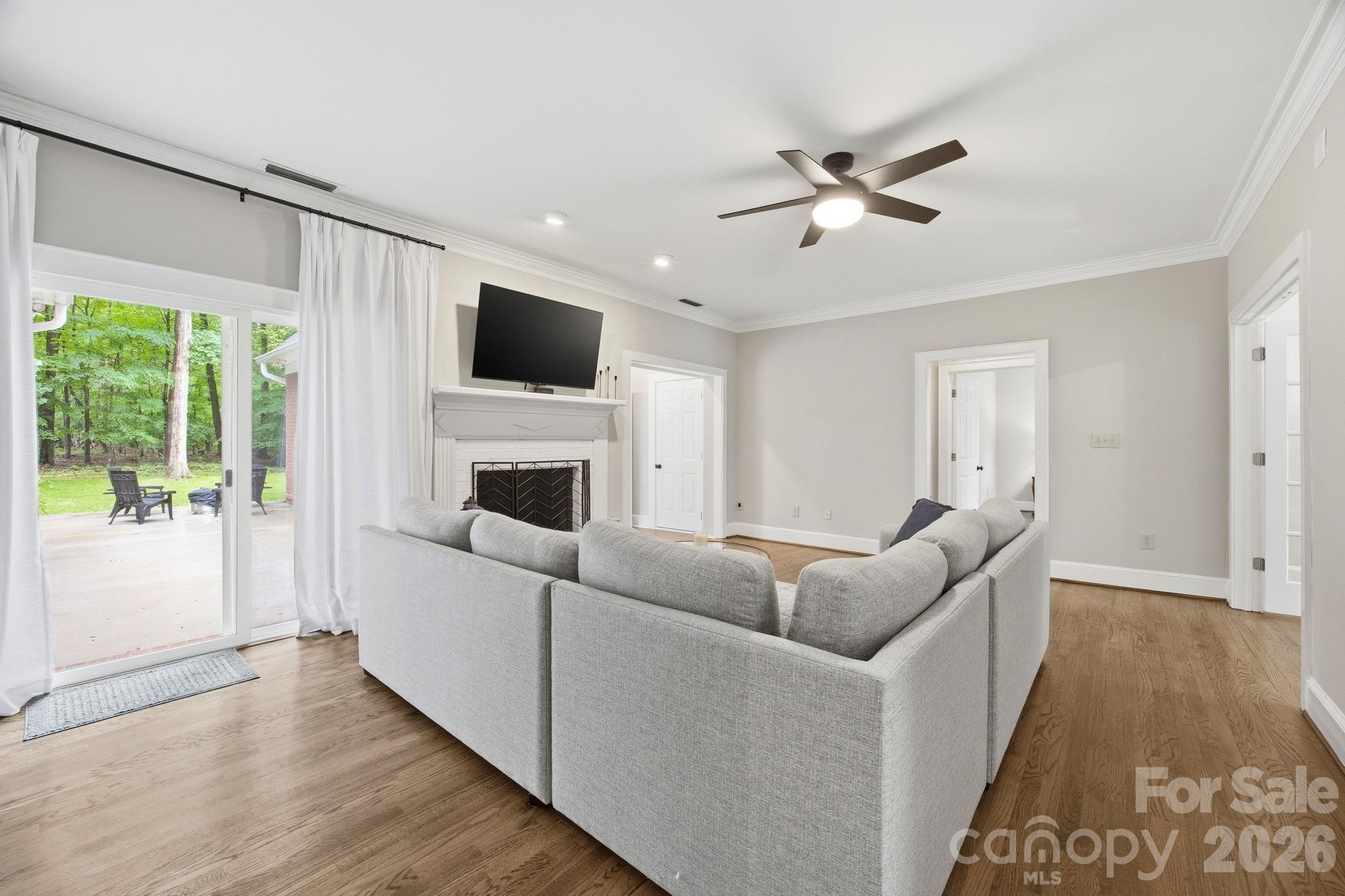 1224 Lago Vista Drive Property Photo 16