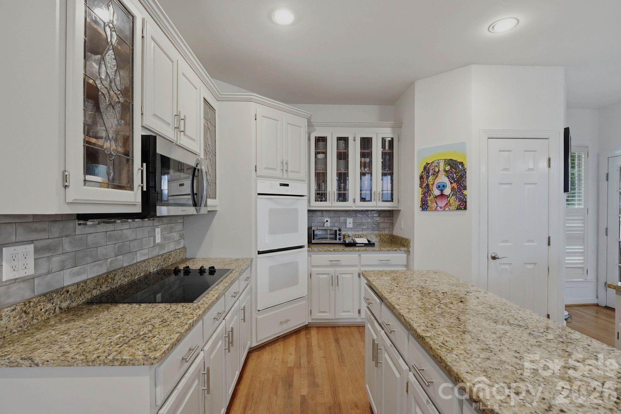 21311 Crown Lake Drive Property Photo 13