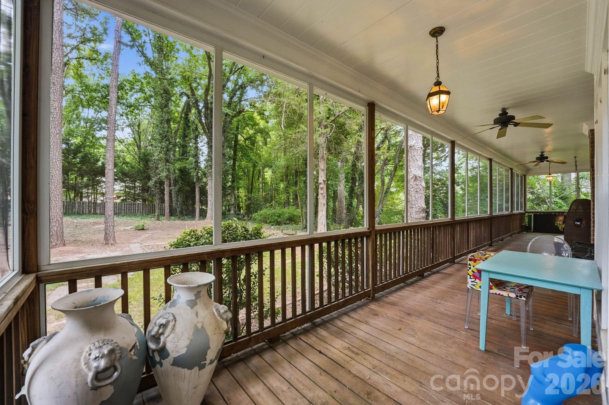 21311 Crown Lake Drive Property Photo 15