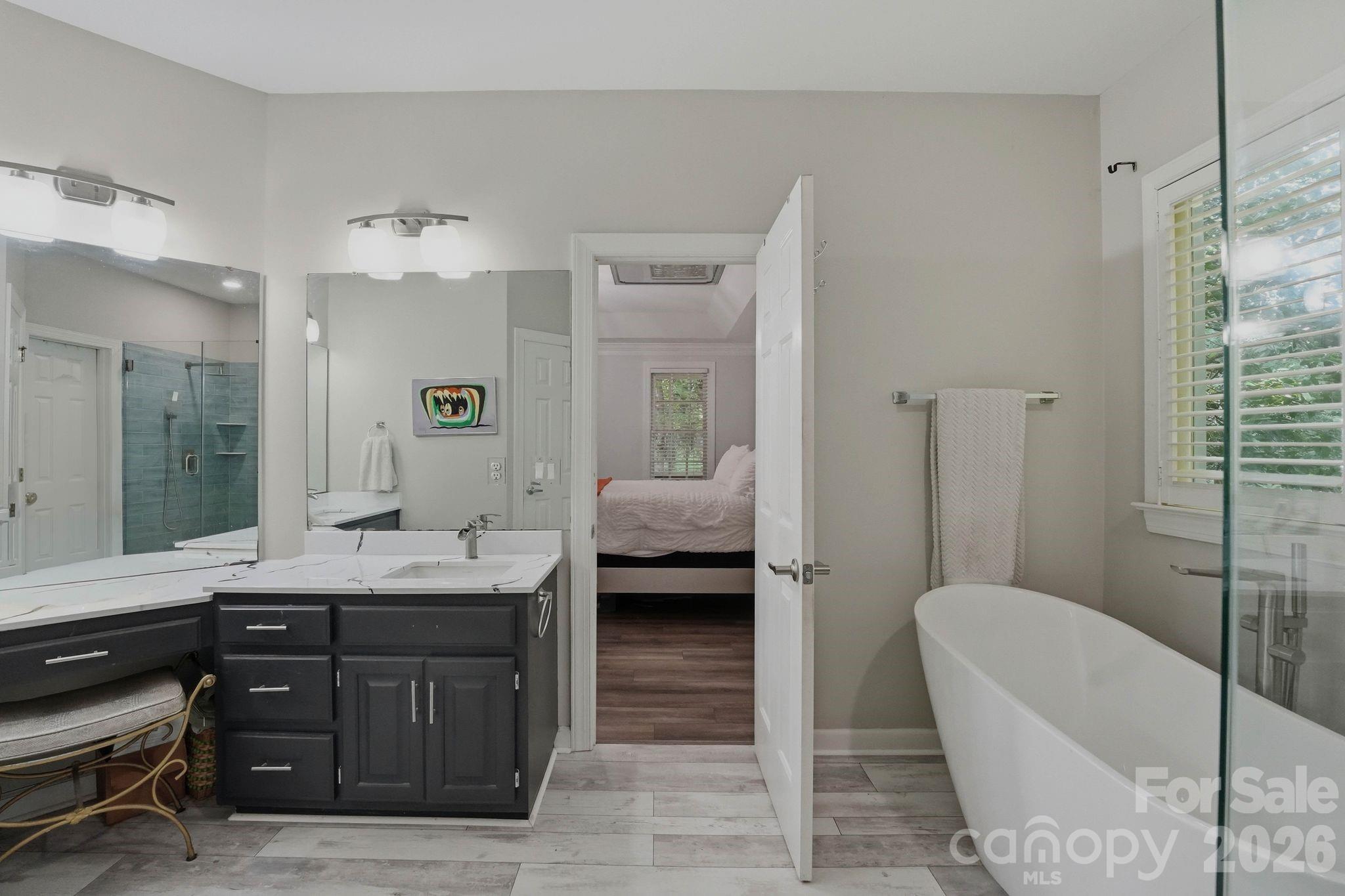 21311 Crown Lake Drive Property Photo 20