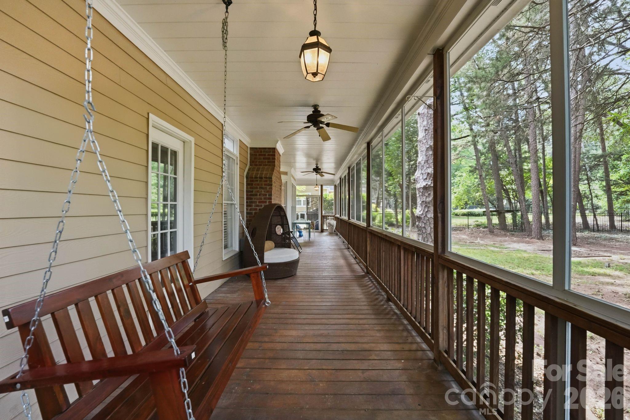 21311 Crown Lake Drive Property Photo 33