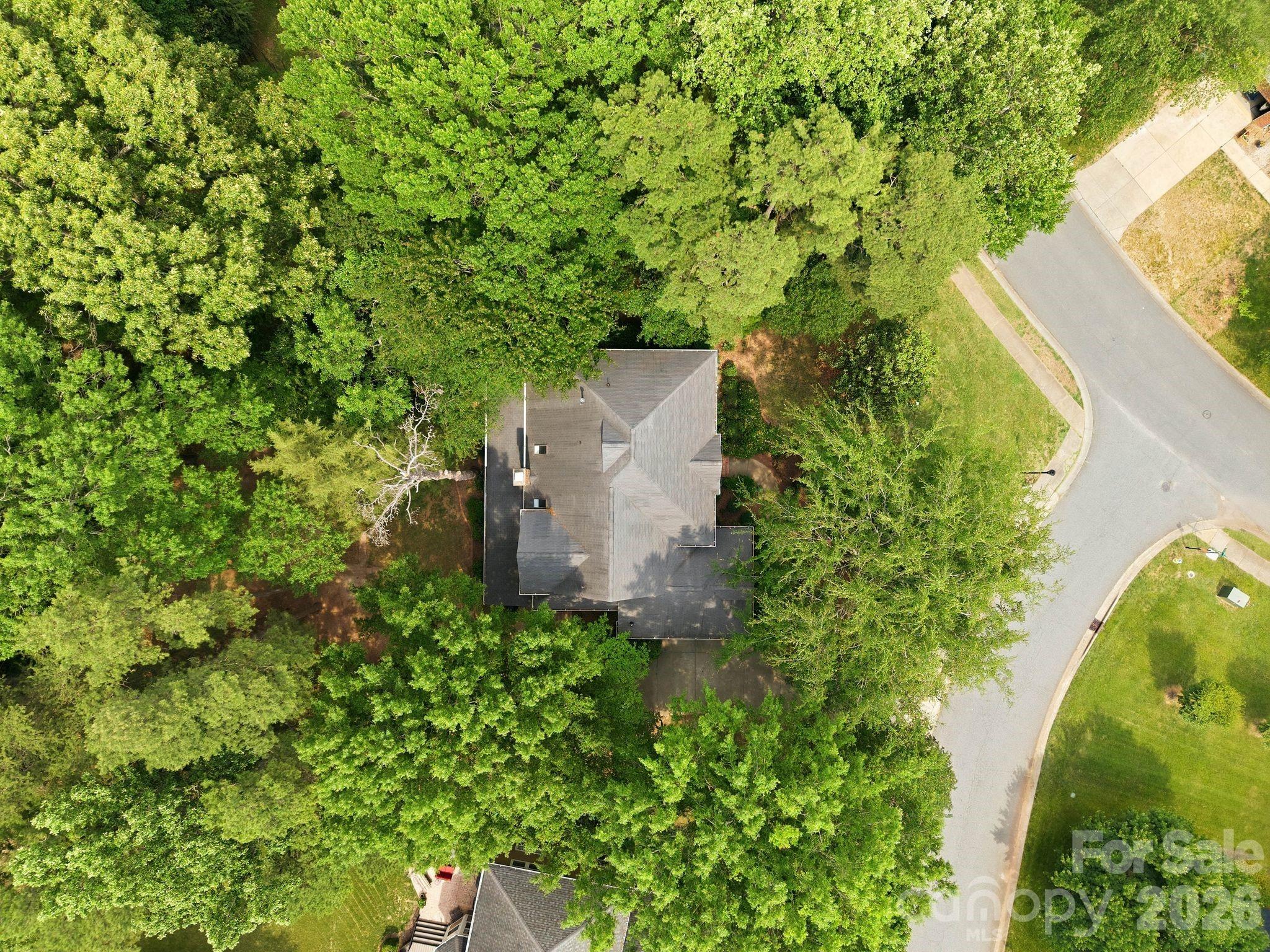 21311 Crown Lake Drive Property Photo 35