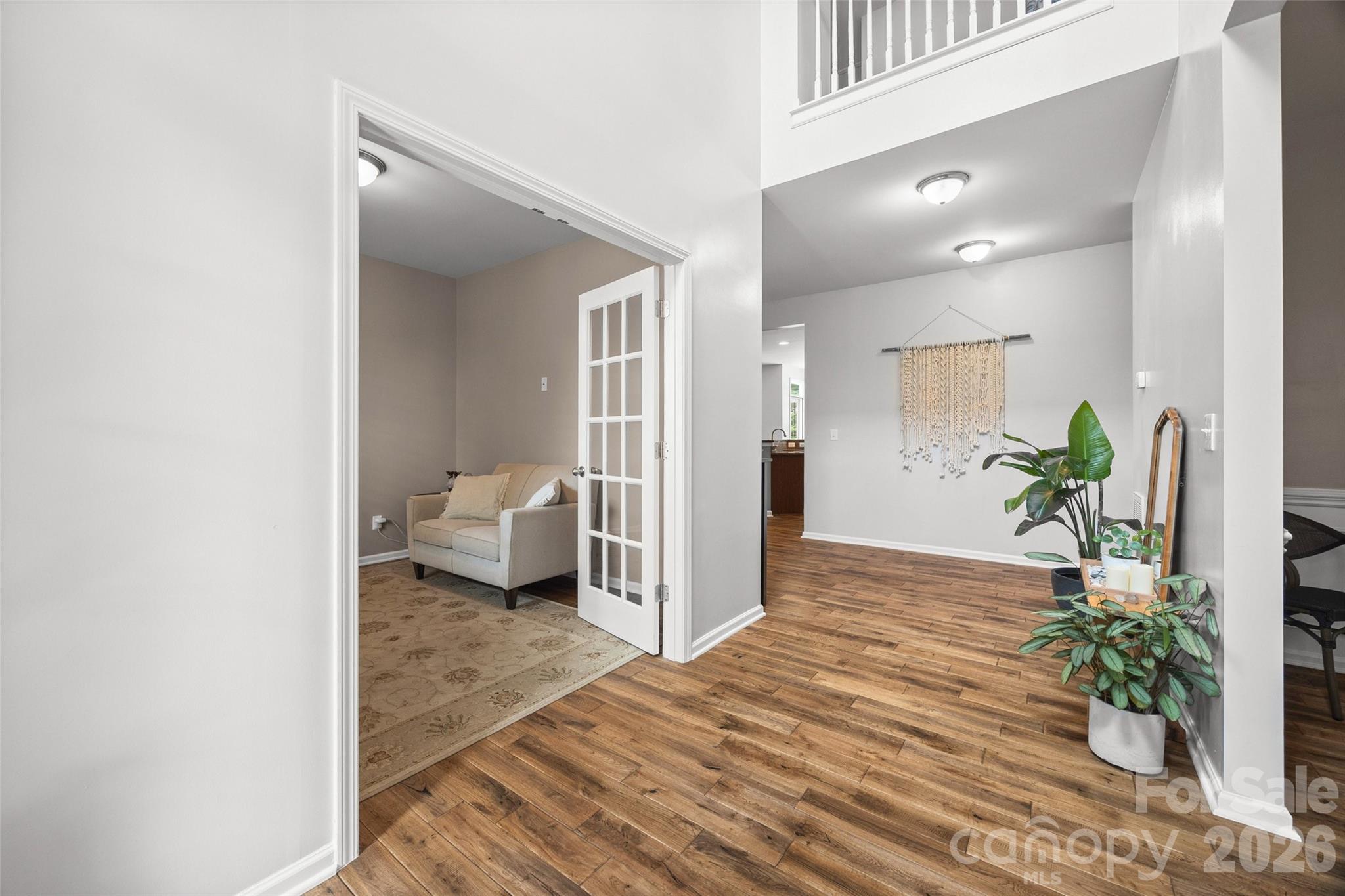 913 Vogel Way Property Photo 14