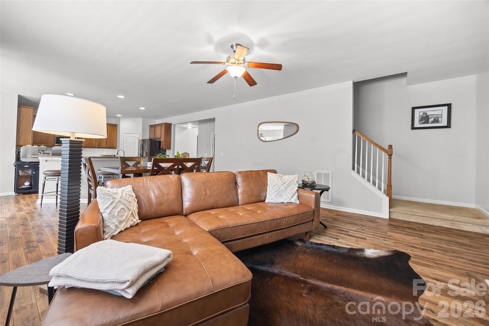 913 Vogel Way Property Photo 20