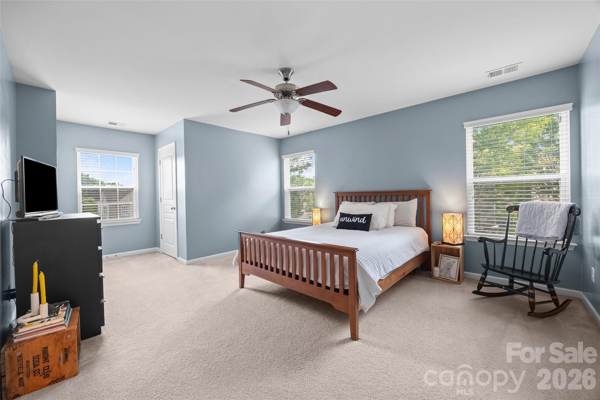913 Vogel Way Property Photo 29