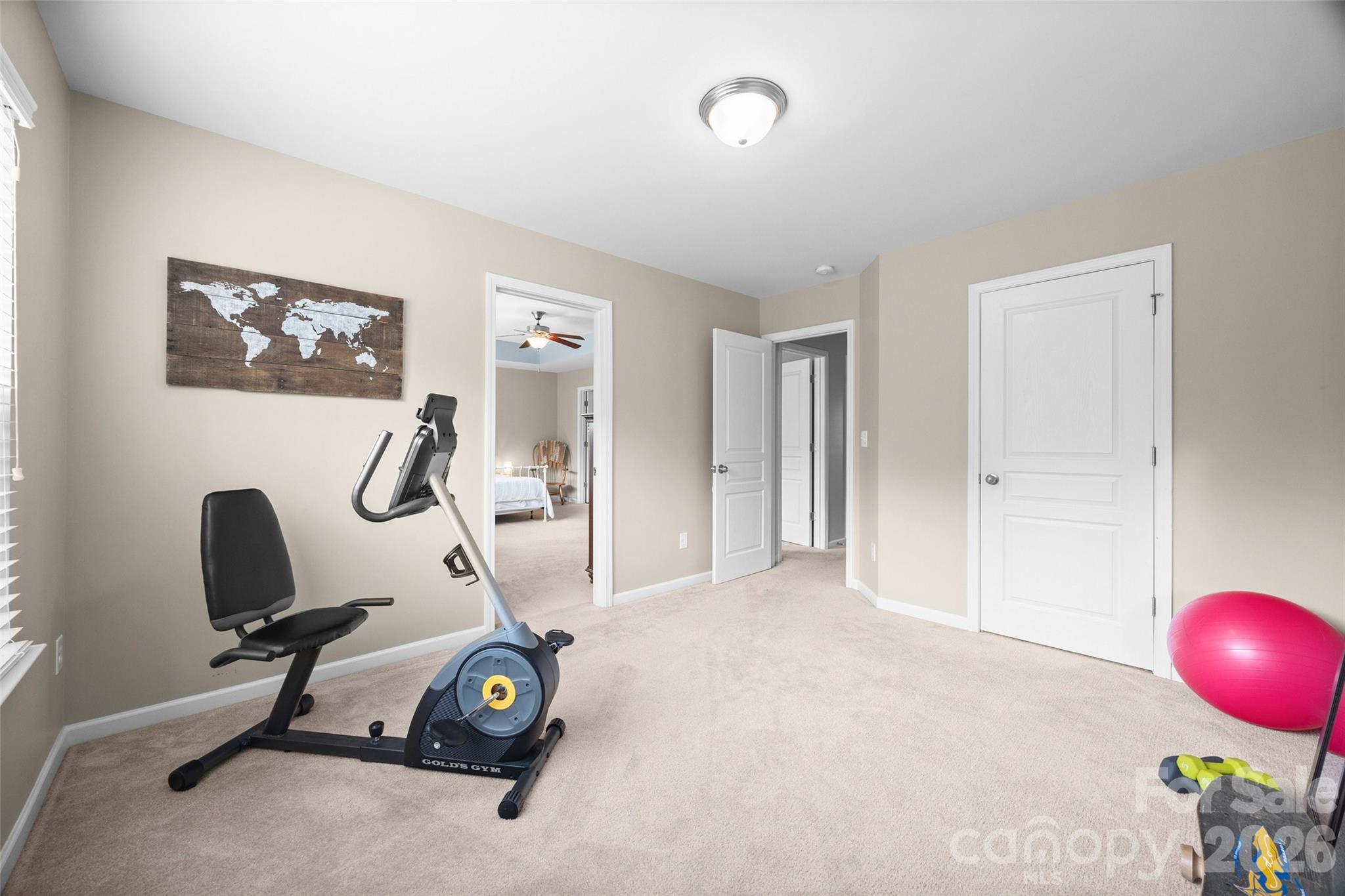 913 Vogel Way Property Photo 36