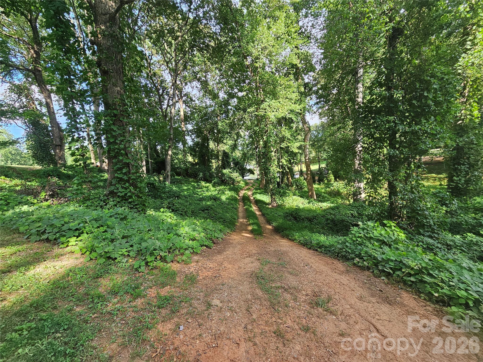 130 Kester Drive Property Photo 1