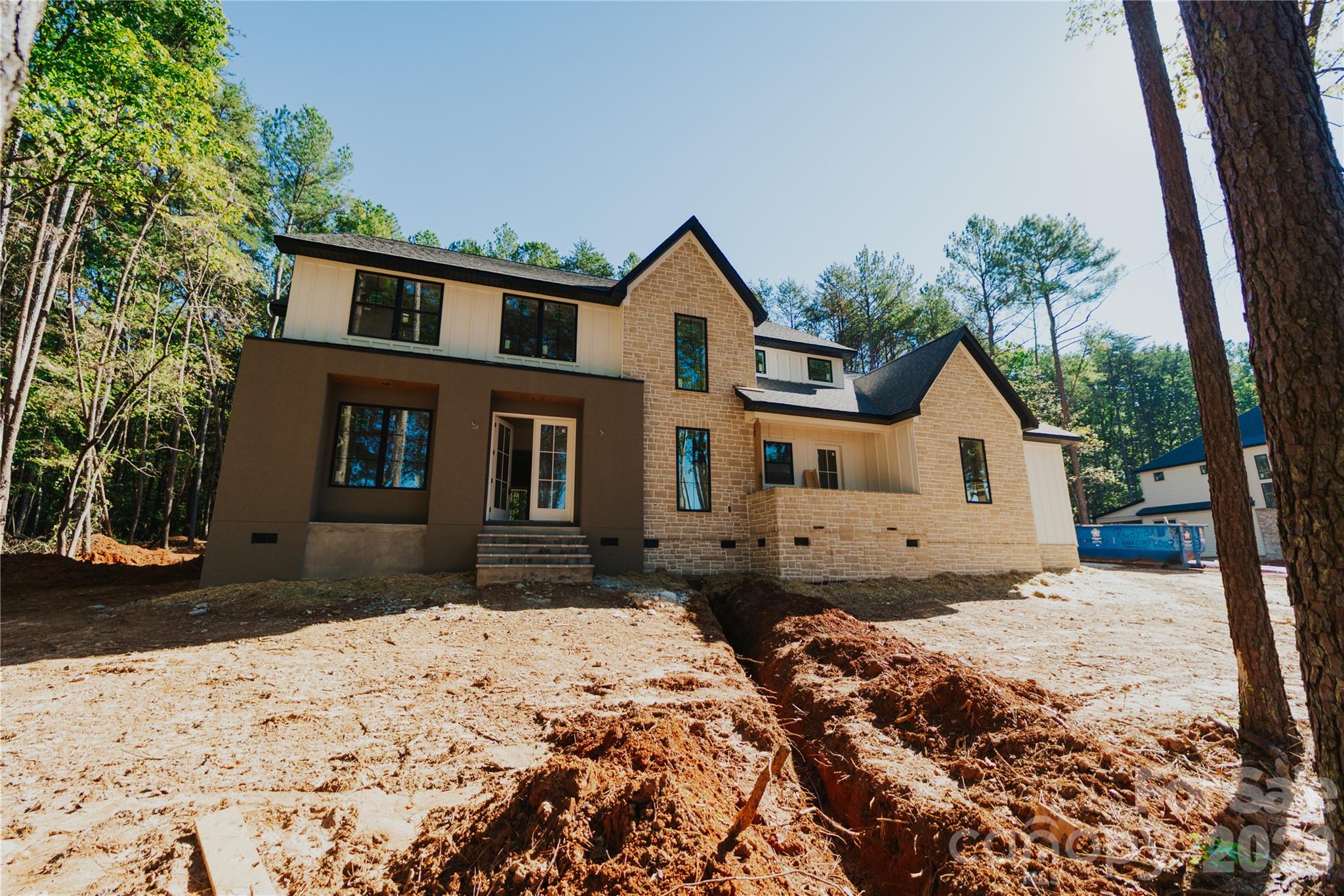 2876 Lee Lawing Road Property Photo 1