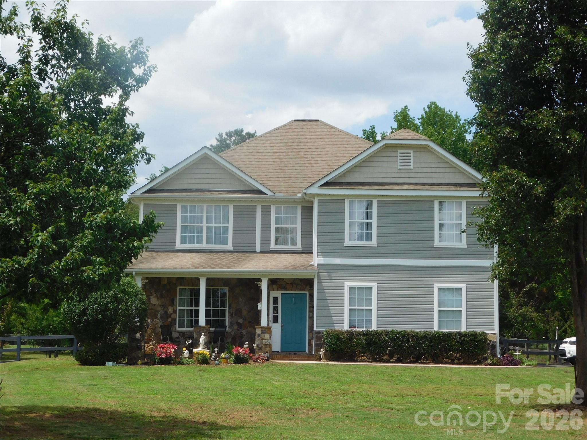5402 Griffith Road Property Photo 1