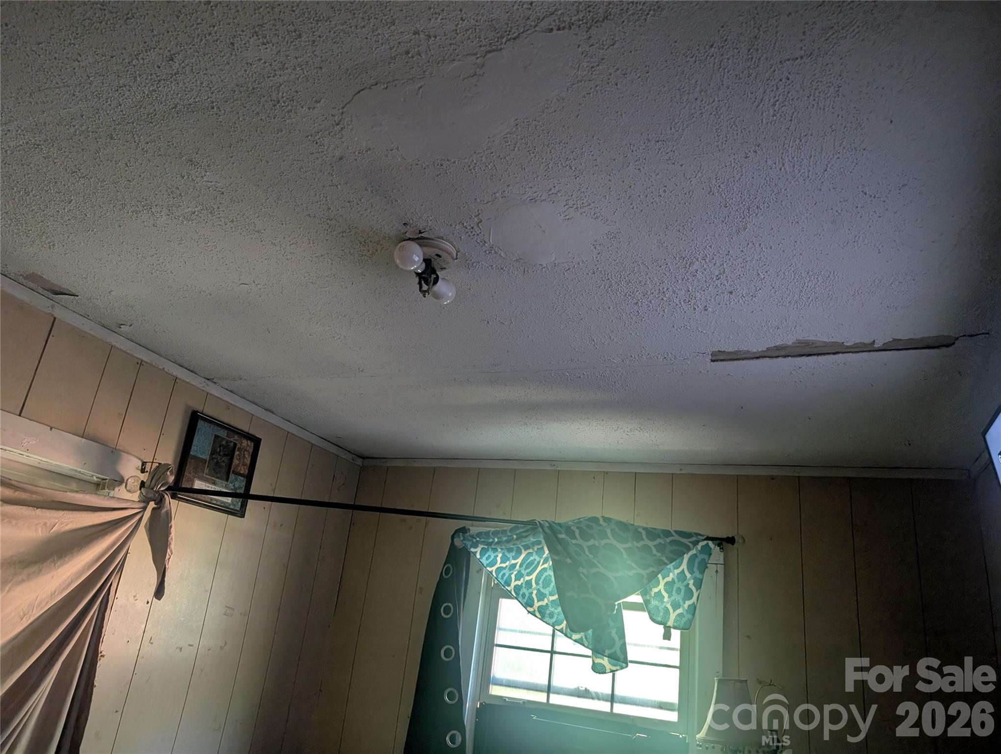 1218-b Essex Street Property Photo 21