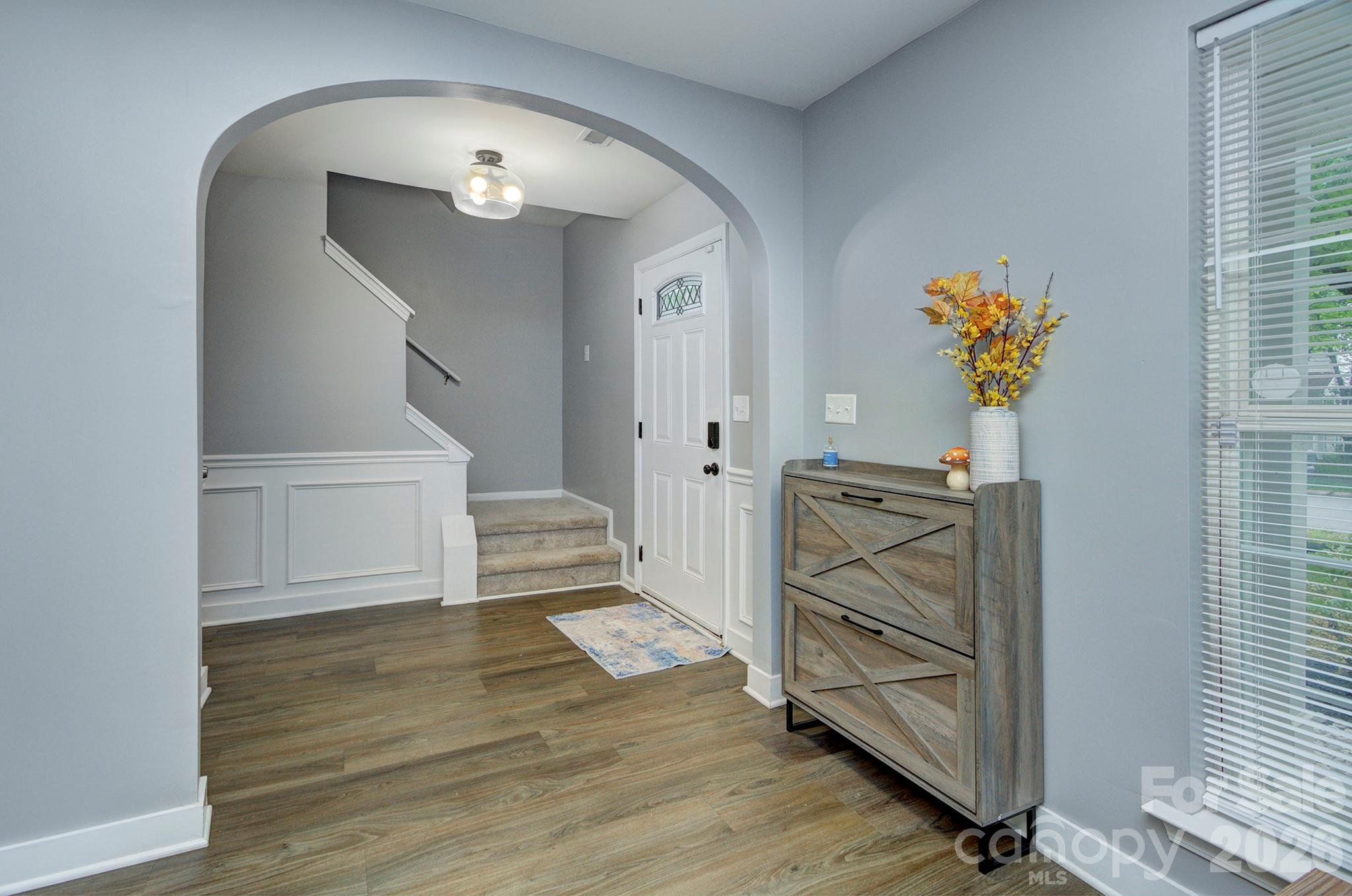 14439 Arbor Ridge Drive Property Photo 5