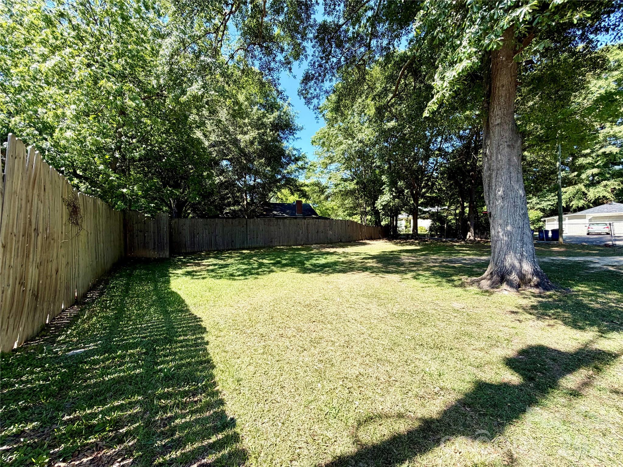 715 E Marion Street Property Photo 39