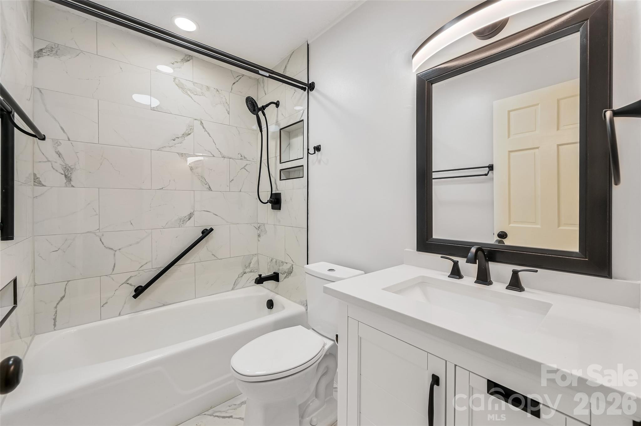 9 Woodfin Avenue Property Photo 18
