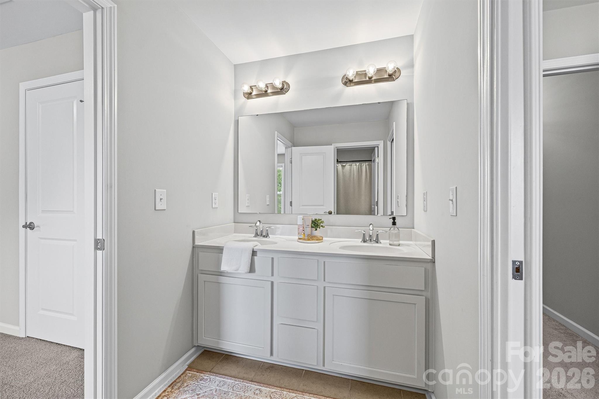 3703 Jacinta Court Property Photo 30