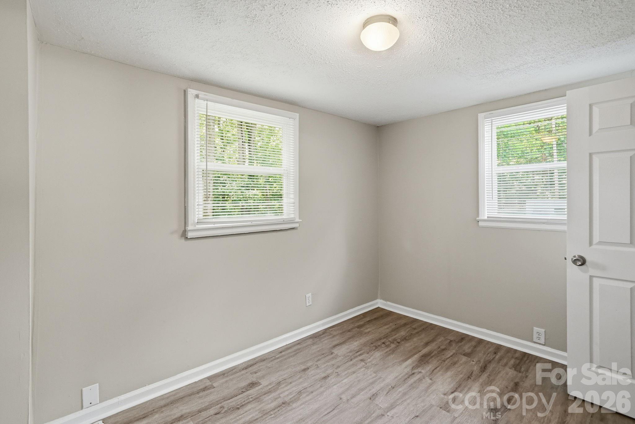 1120 Rita Avenue Property Photo 5
