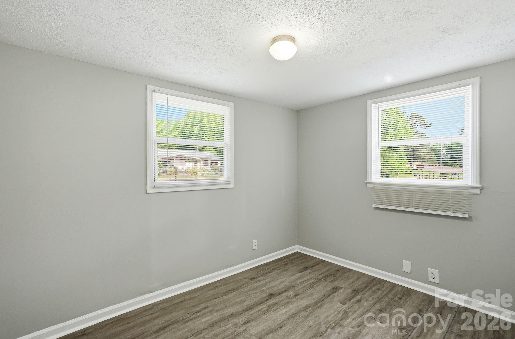 1120 Rita Avenue Property Photo 9