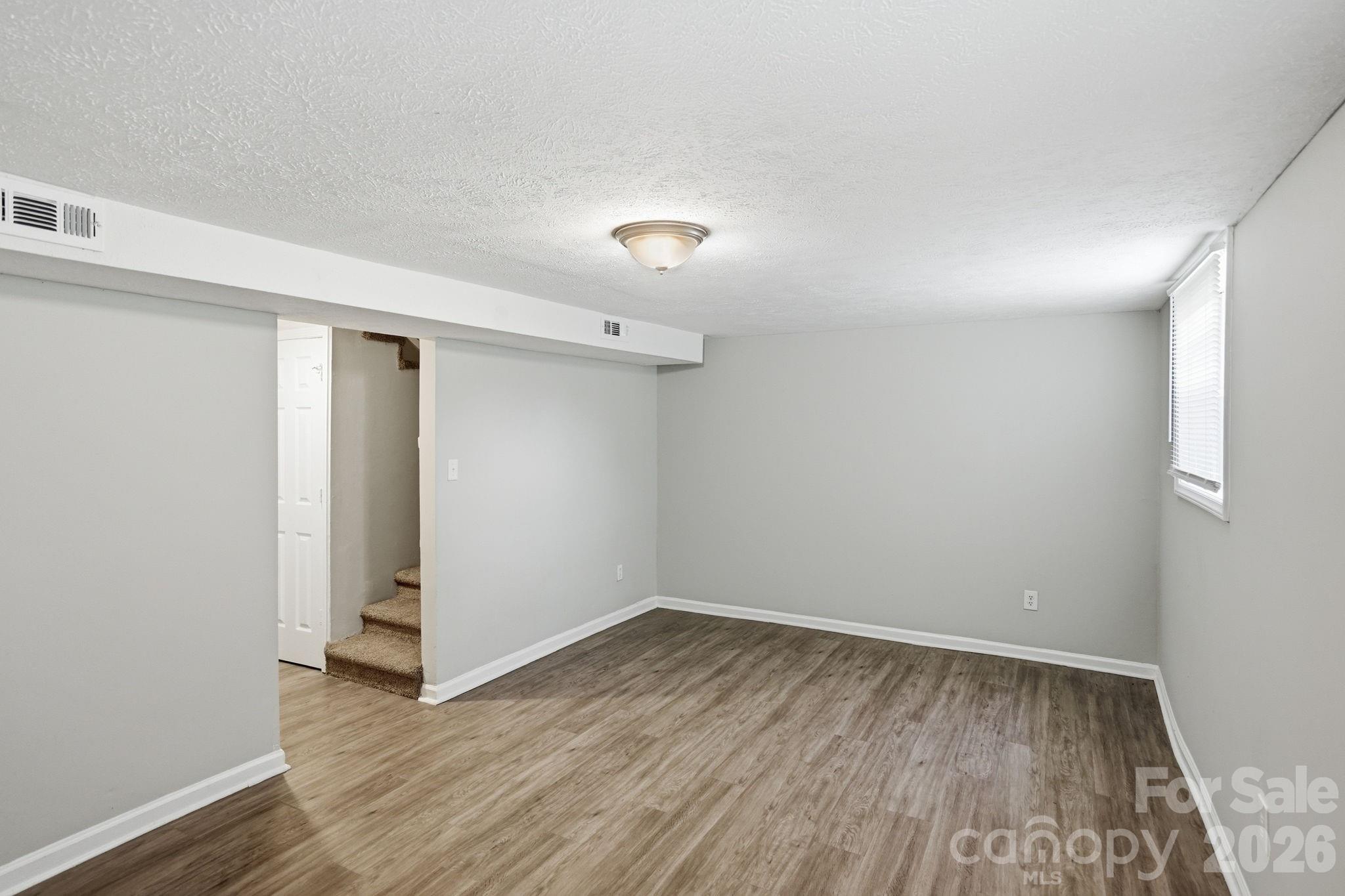 1120 Rita Avenue Property Photo 11