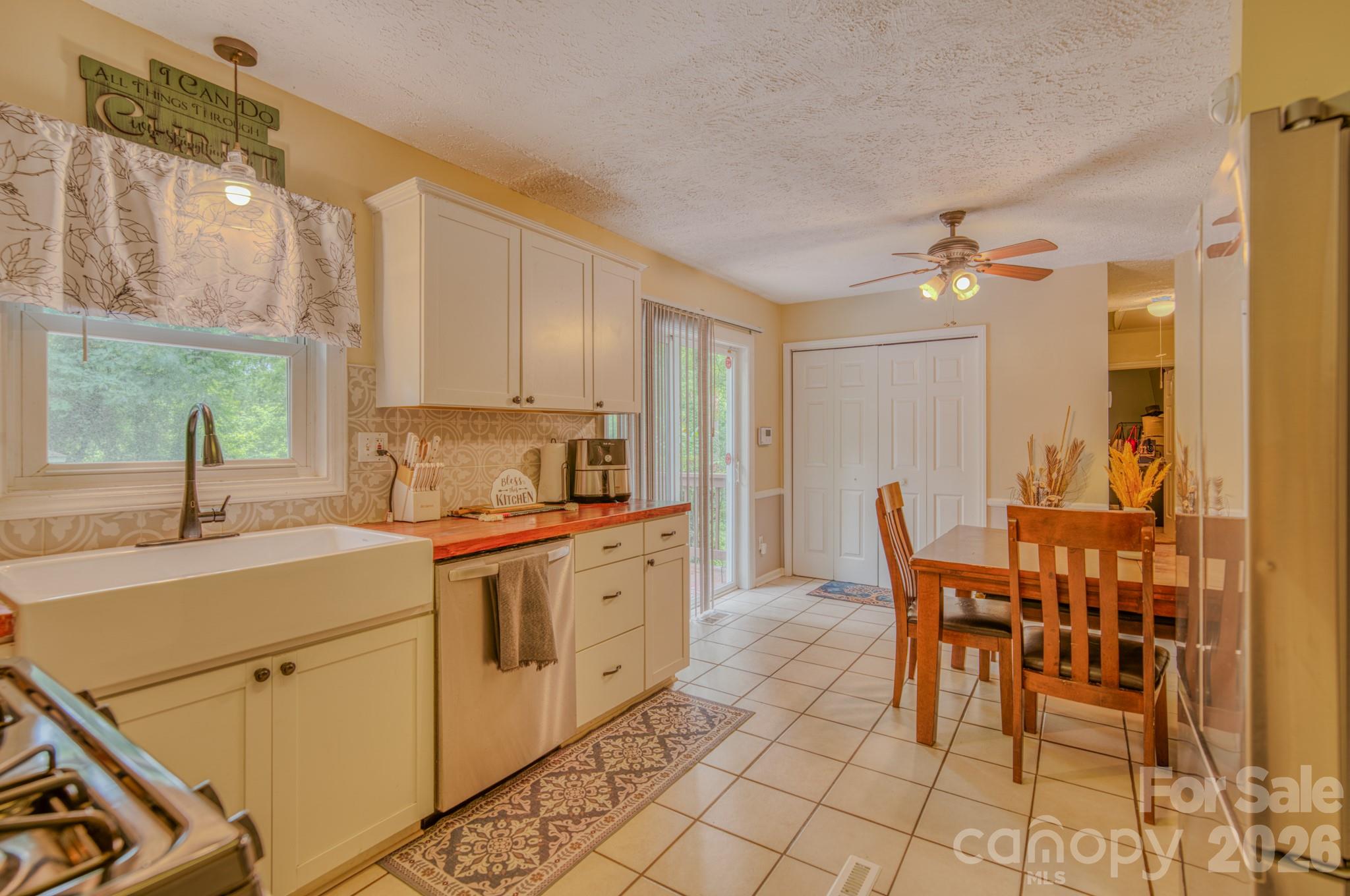 112 Amelia Drive Property Photo 13