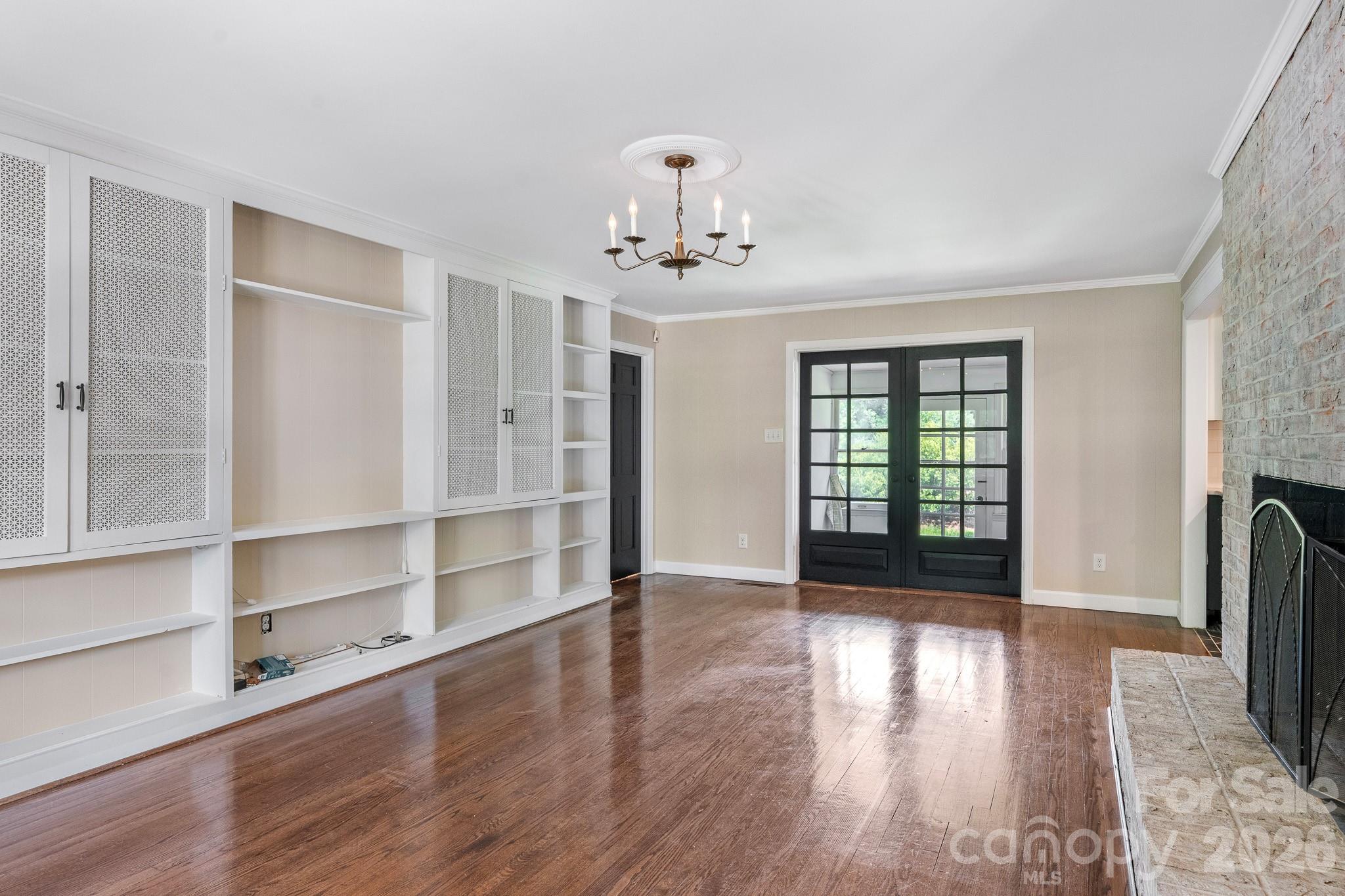 408 N Providence Street Property Photo 16