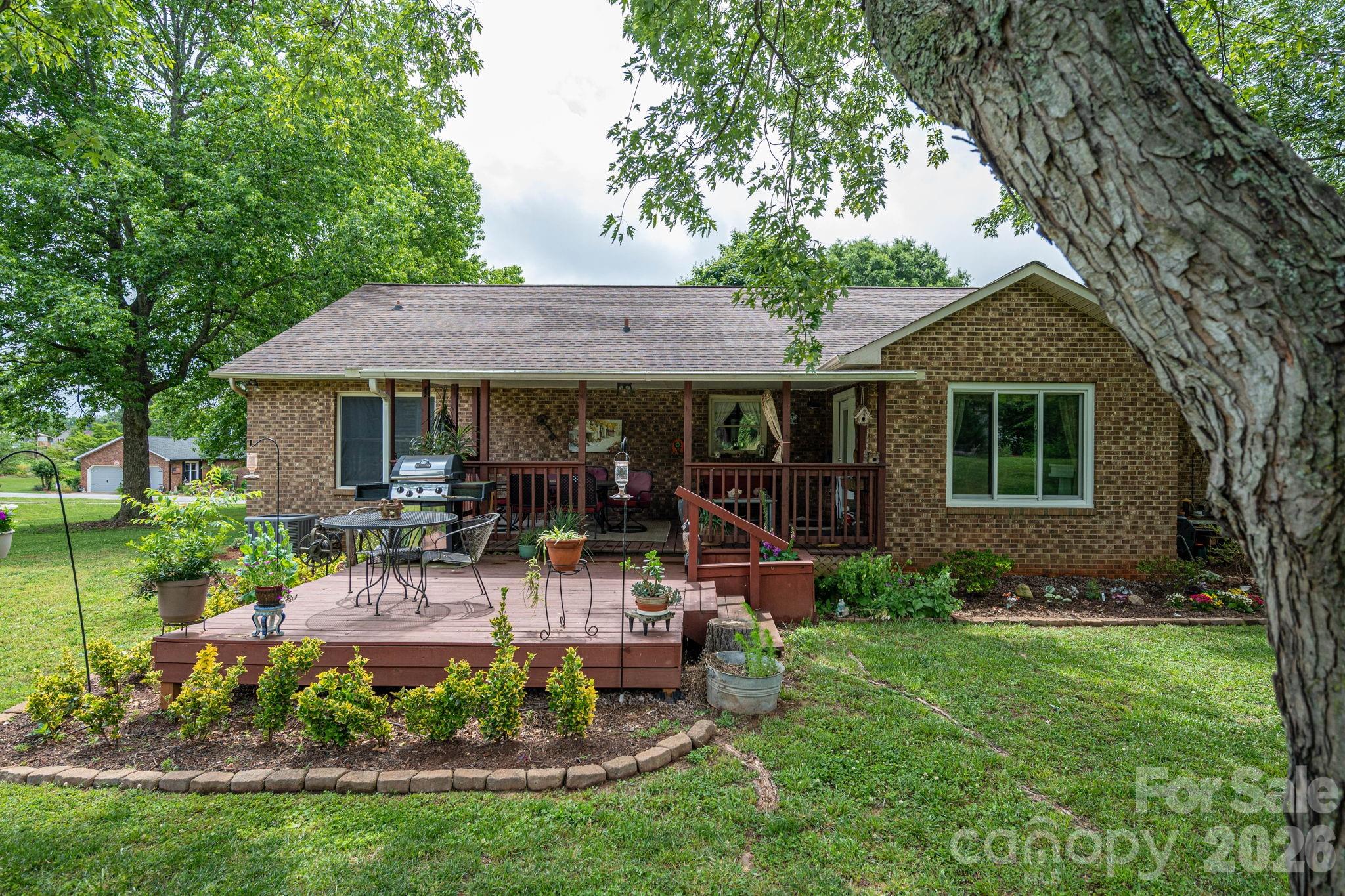 3815 Wild Cherry Road Property Photo 6