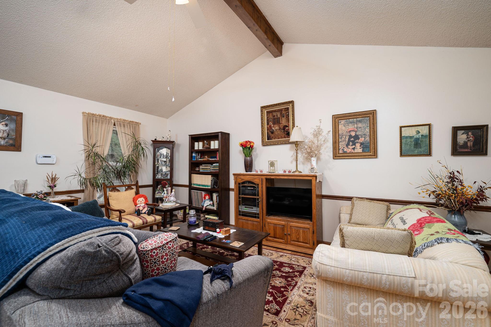 3815 Wild Cherry Road Property Photo 7