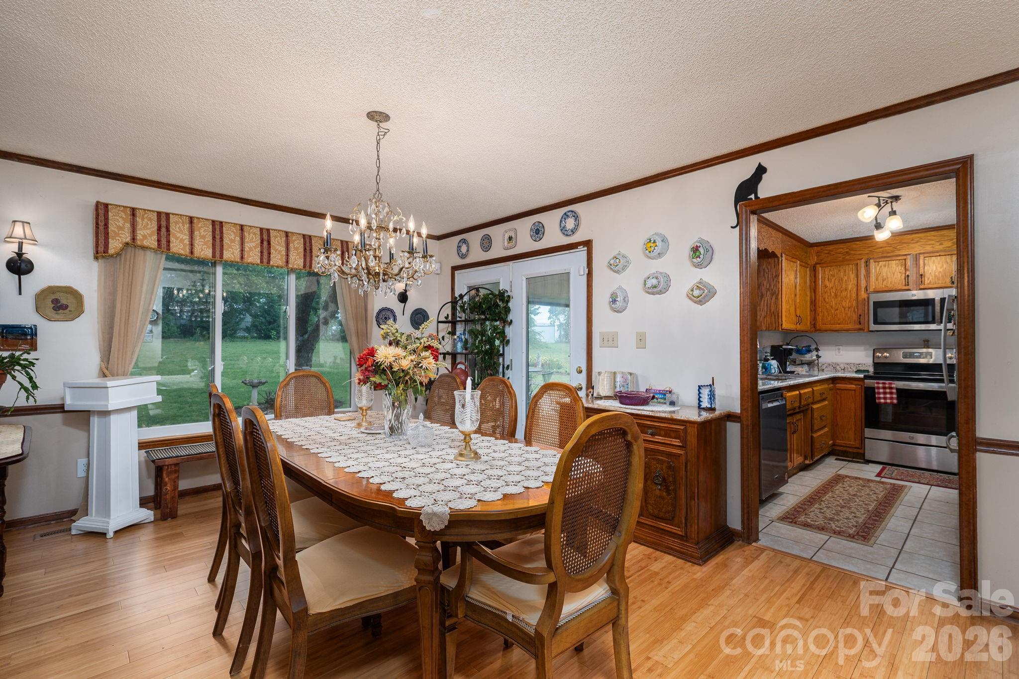 3815 Wild Cherry Road Property Photo 11