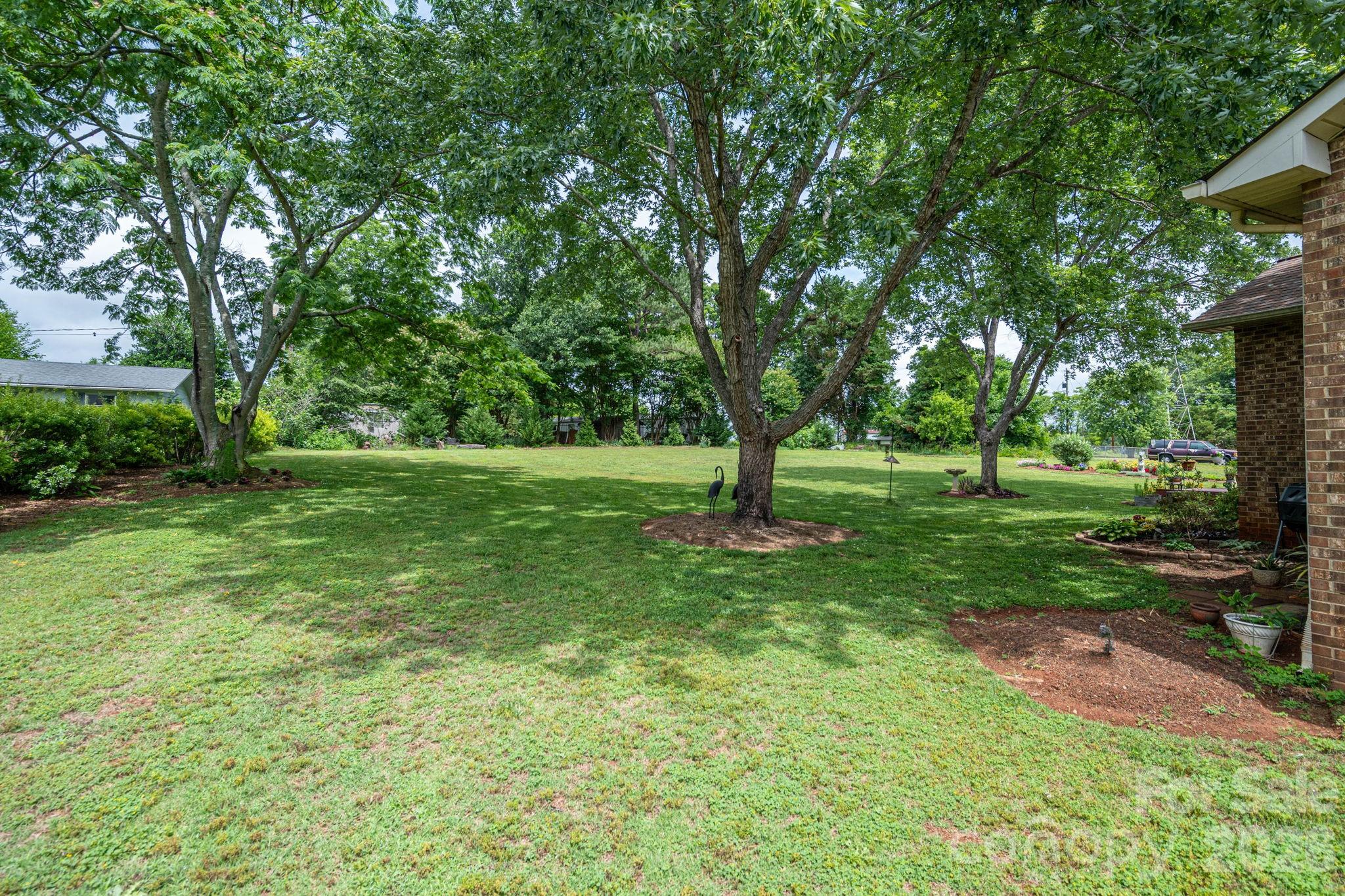 3815 Wild Cherry Road Property Photo 32