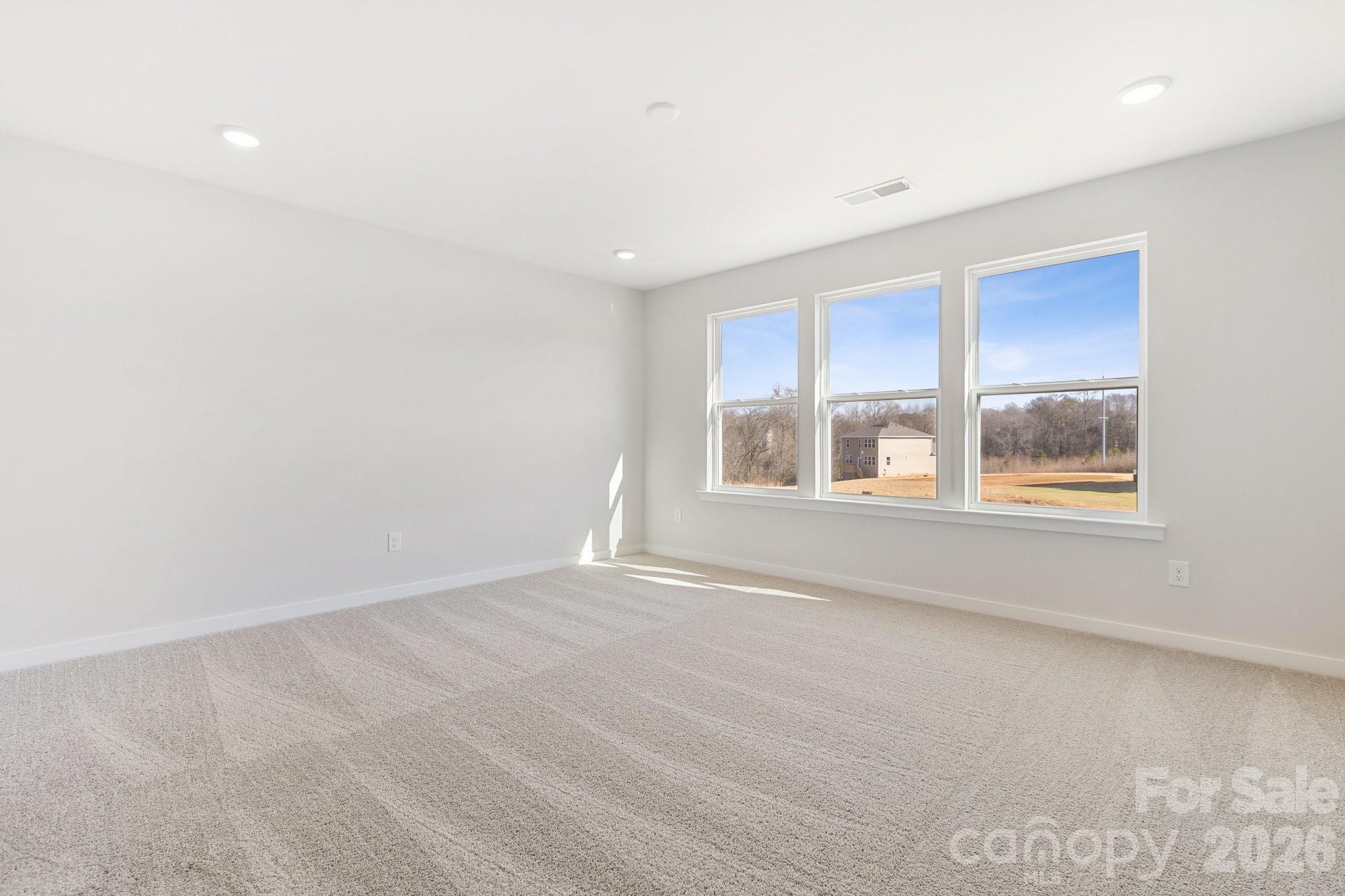 21064 Running Creek Drive Property Photo 3