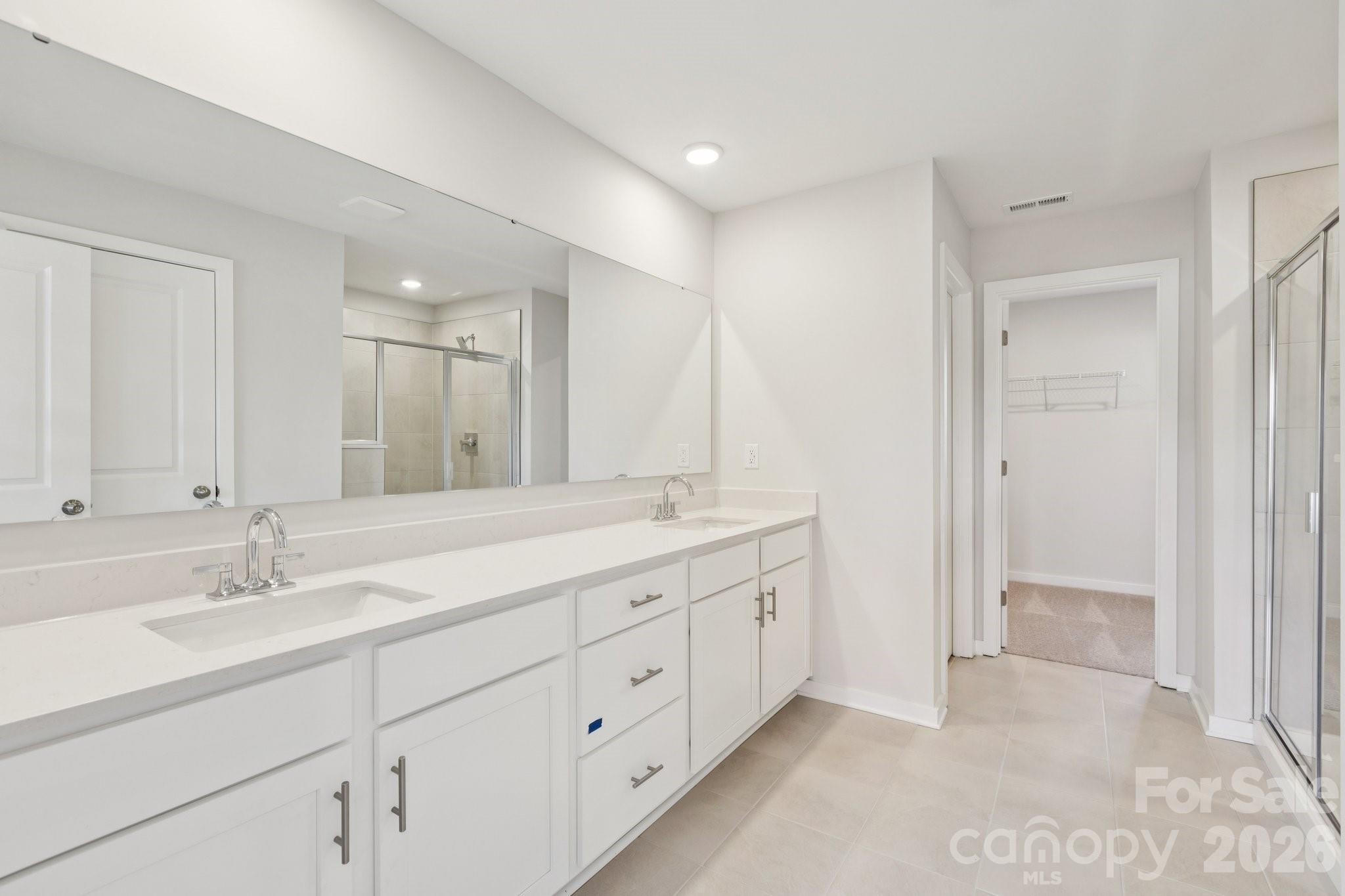 21064 Running Creek Drive Property Photo 4