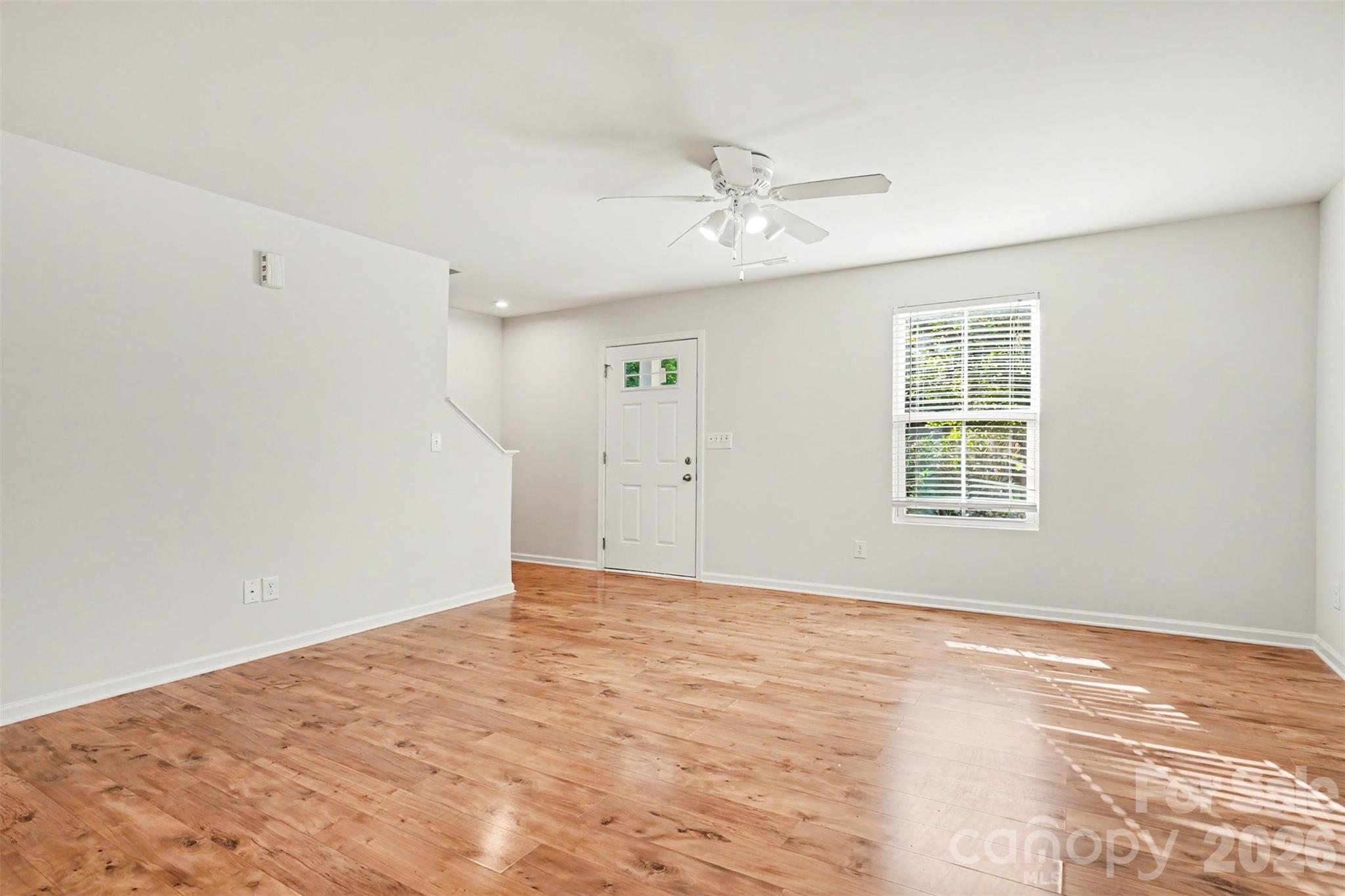 1602 Joseph Hewes Court Property Photo 4