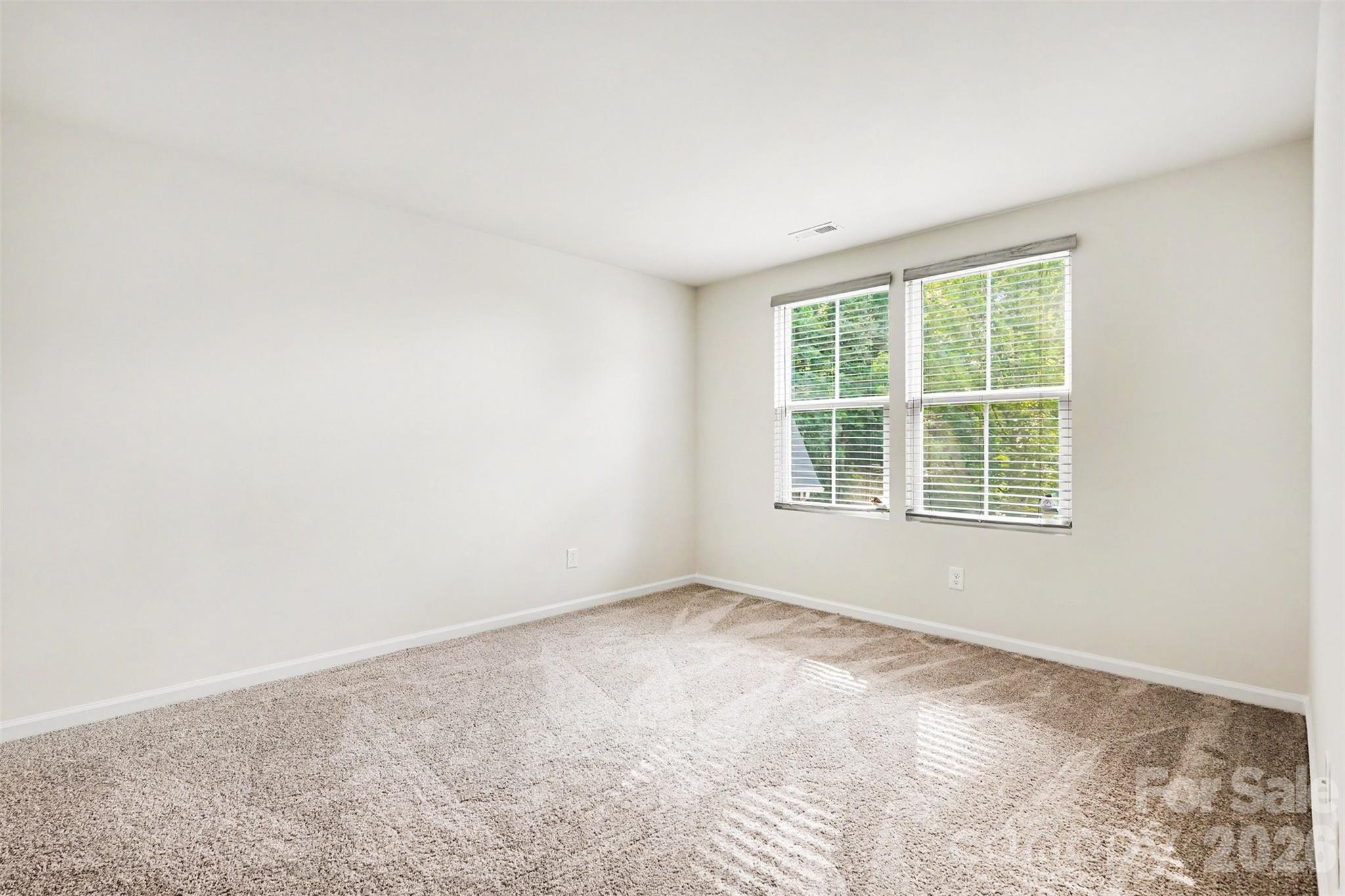 1602 Joseph Hewes Court Property Photo 8