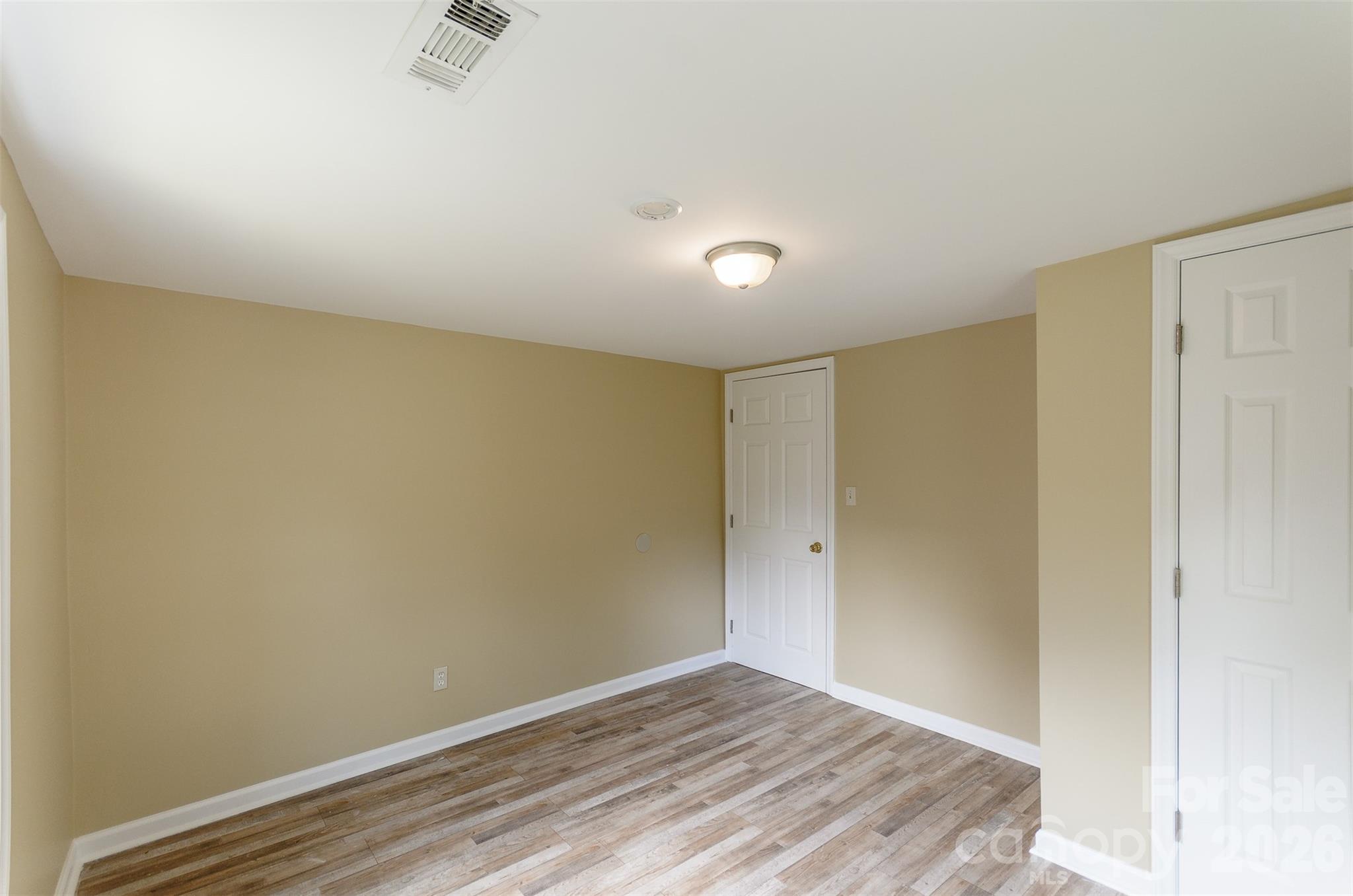 303 Rice Street Property Photo 8
