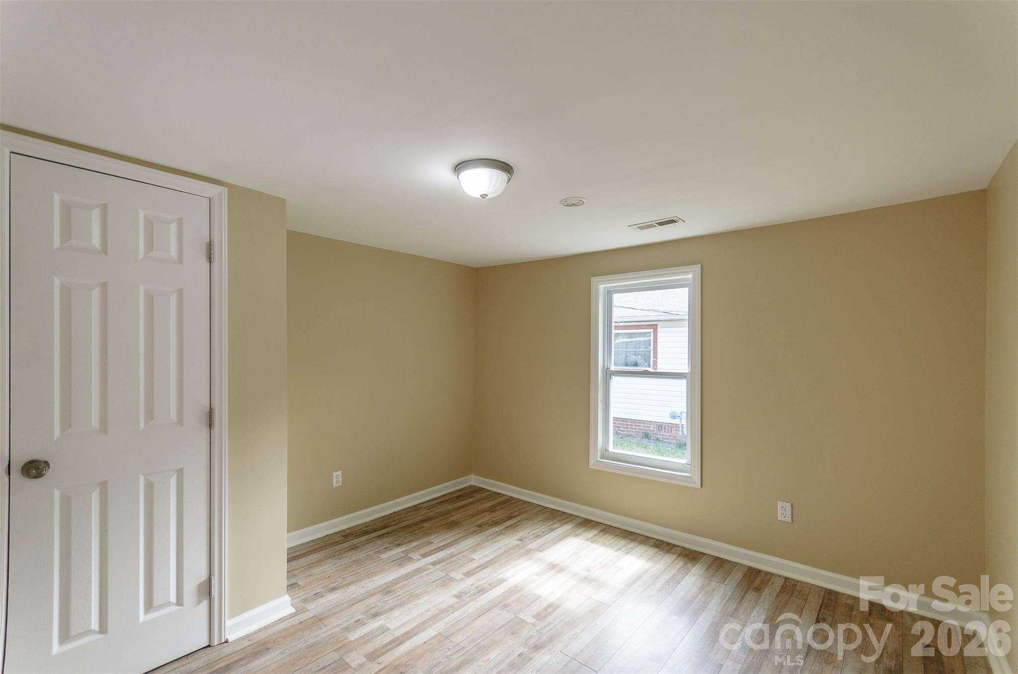 303 Rice Street Property Photo 9
