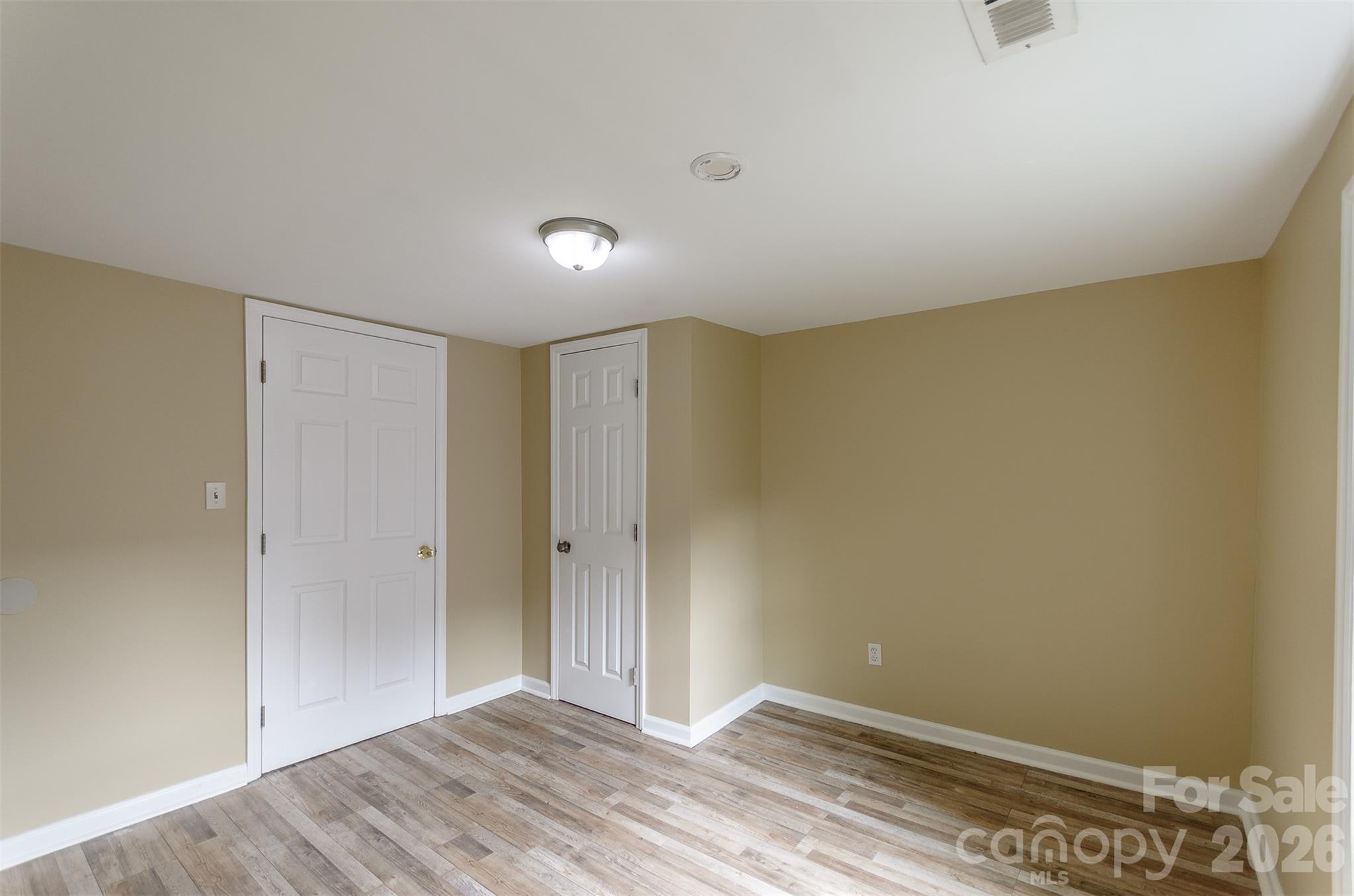 303 Rice Street Property Photo 10
