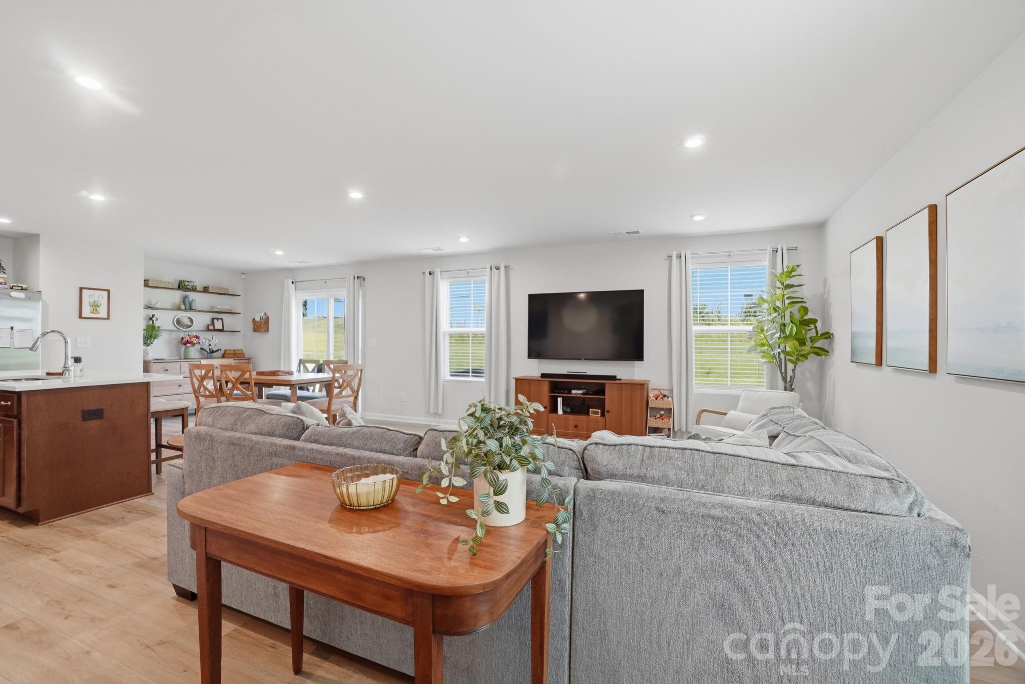 1621 Gutter Branch Drive Property Photo 4