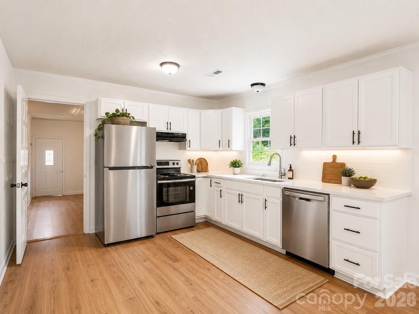 211 Lakeview Road Property Photo 13