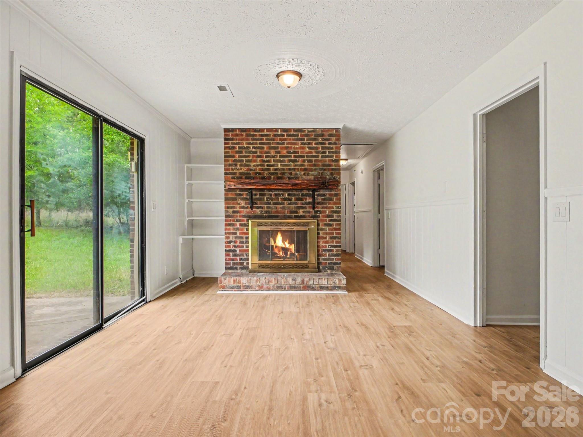 211 Lakeview Road Property Photo 16