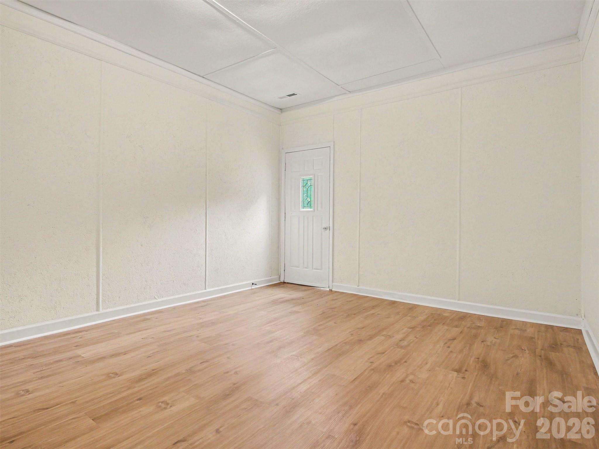 211 Lakeview Road Property Photo 23