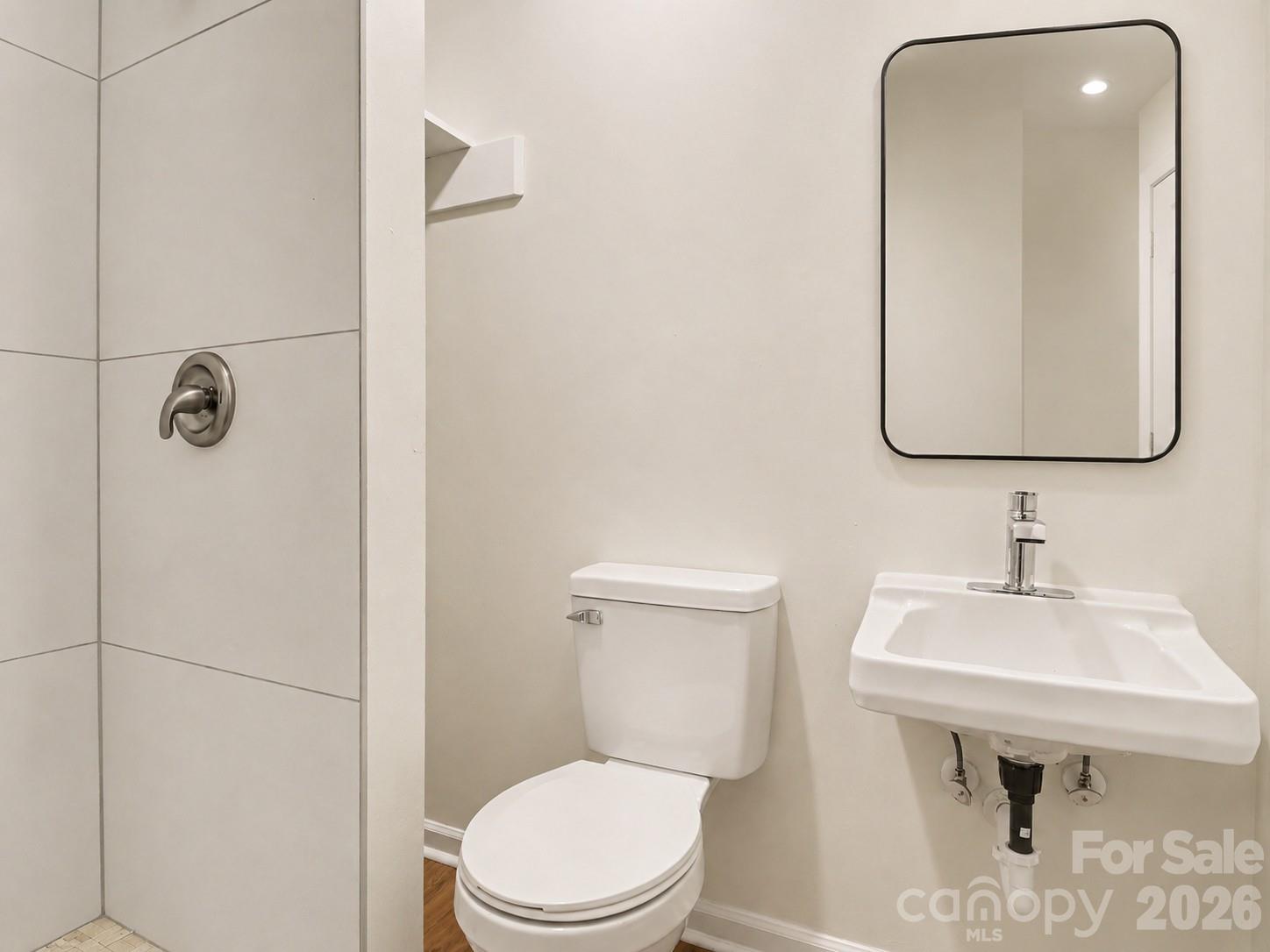 211 Lakeview Road Property Photo 24